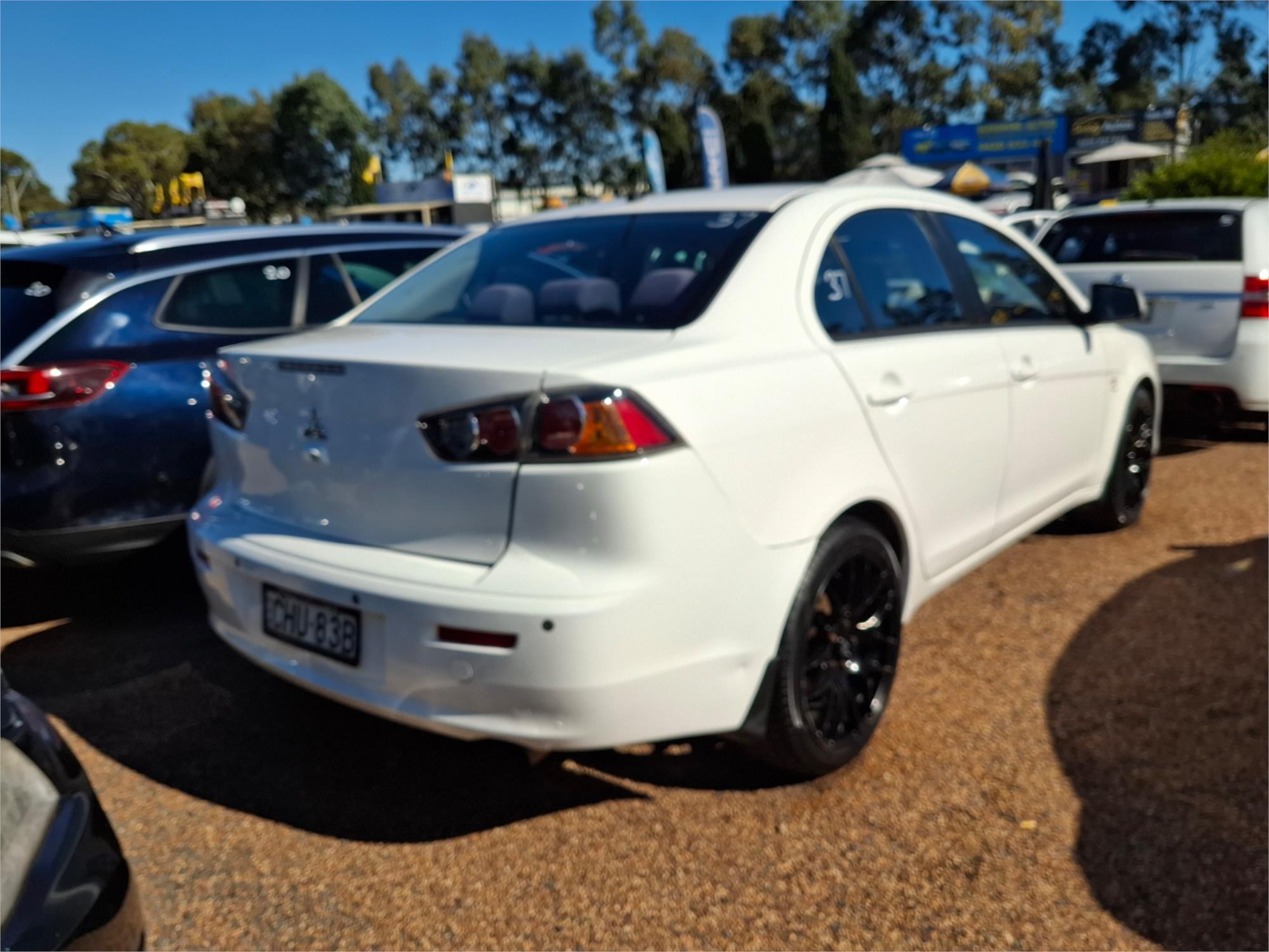 2011 MITSUBISHI LANCER CJ MY11 ES 5 SP MANUAL 4D SEDAN