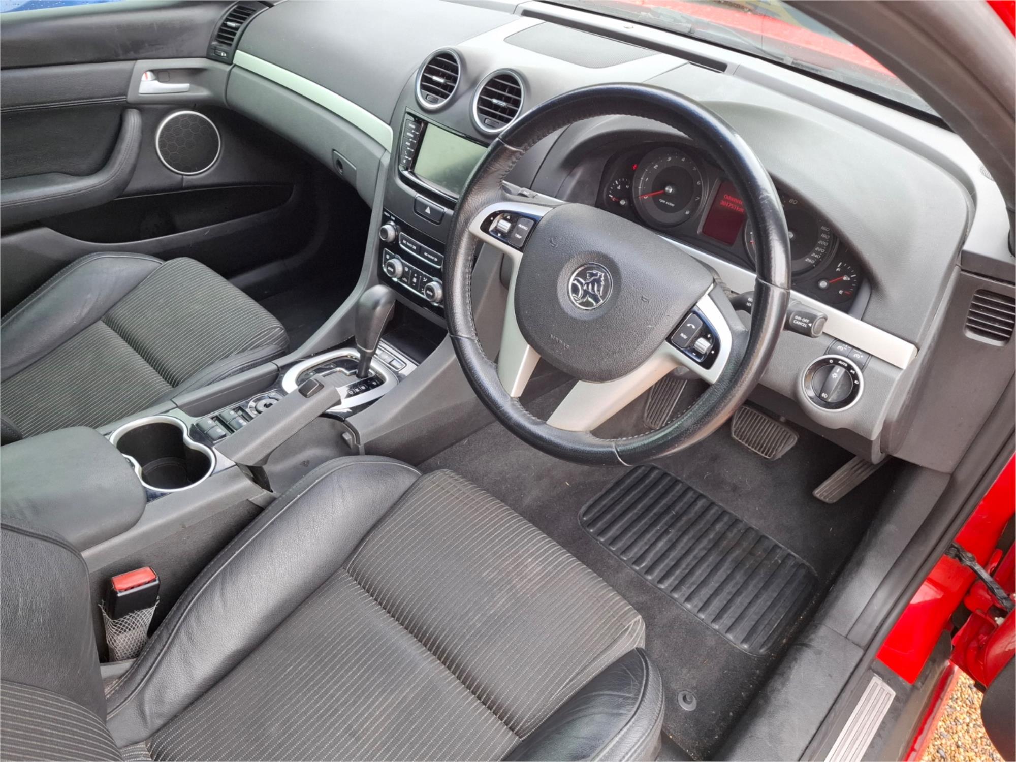 2013 HOLDEN COMMODORE VE II MY12.5 SV6 6 SP AUTOMATIC 4D SEDAN