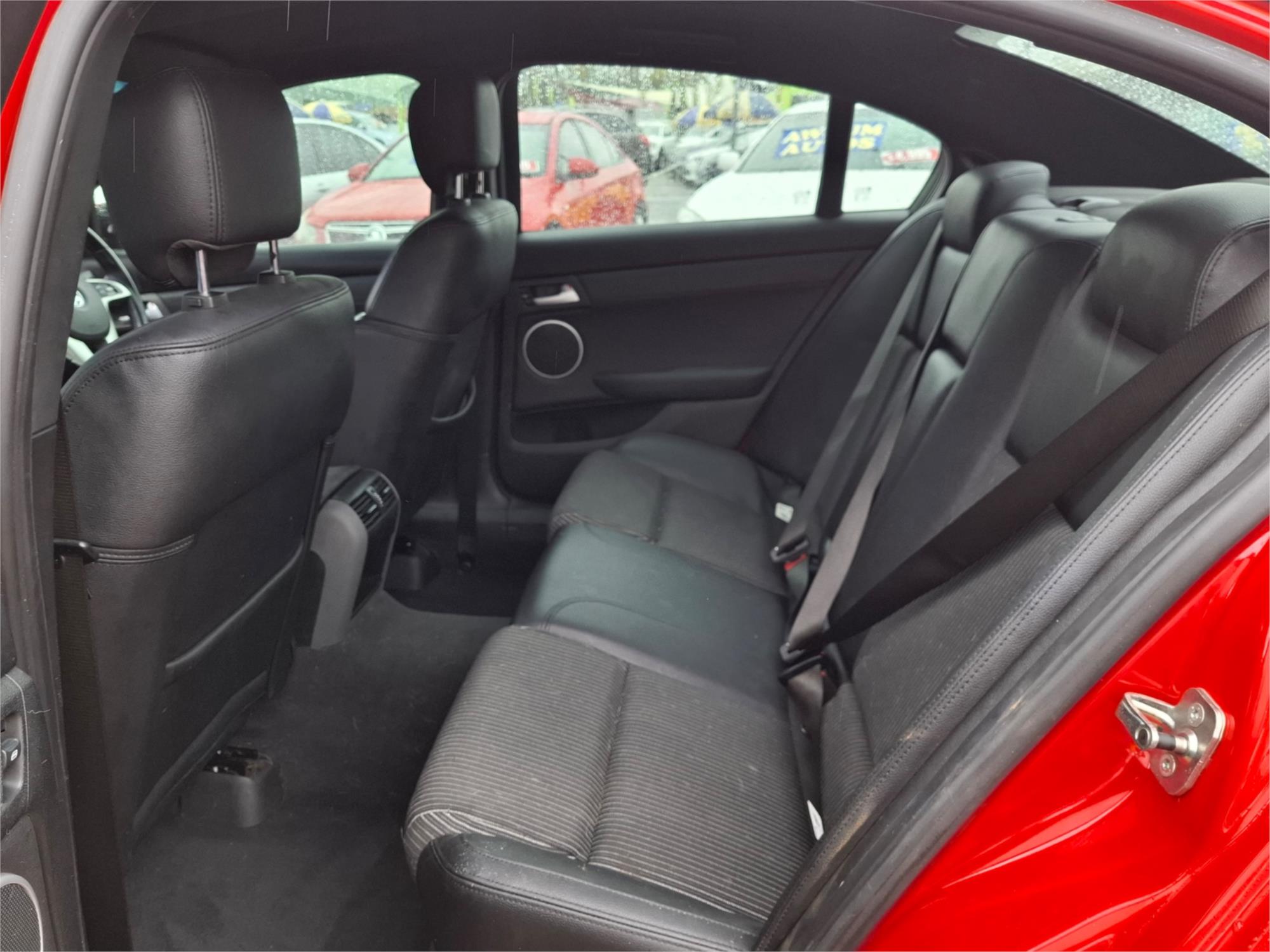 2013 HOLDEN COMMODORE VE II MY12.5 SV6 6 SP AUTOMATIC 4D SEDAN
