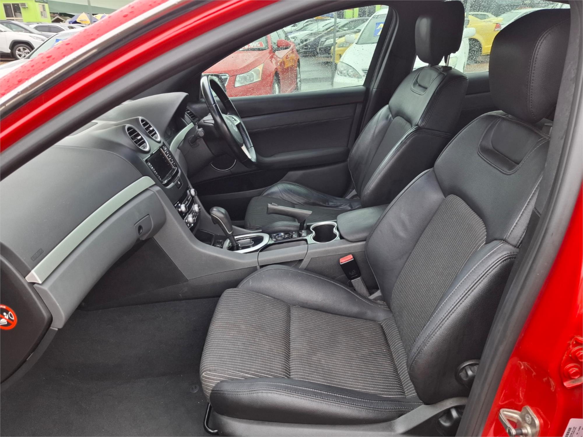 2013 HOLDEN COMMODORE VE II MY12.5 SV6 6 SP AUTOMATIC 4D SEDAN