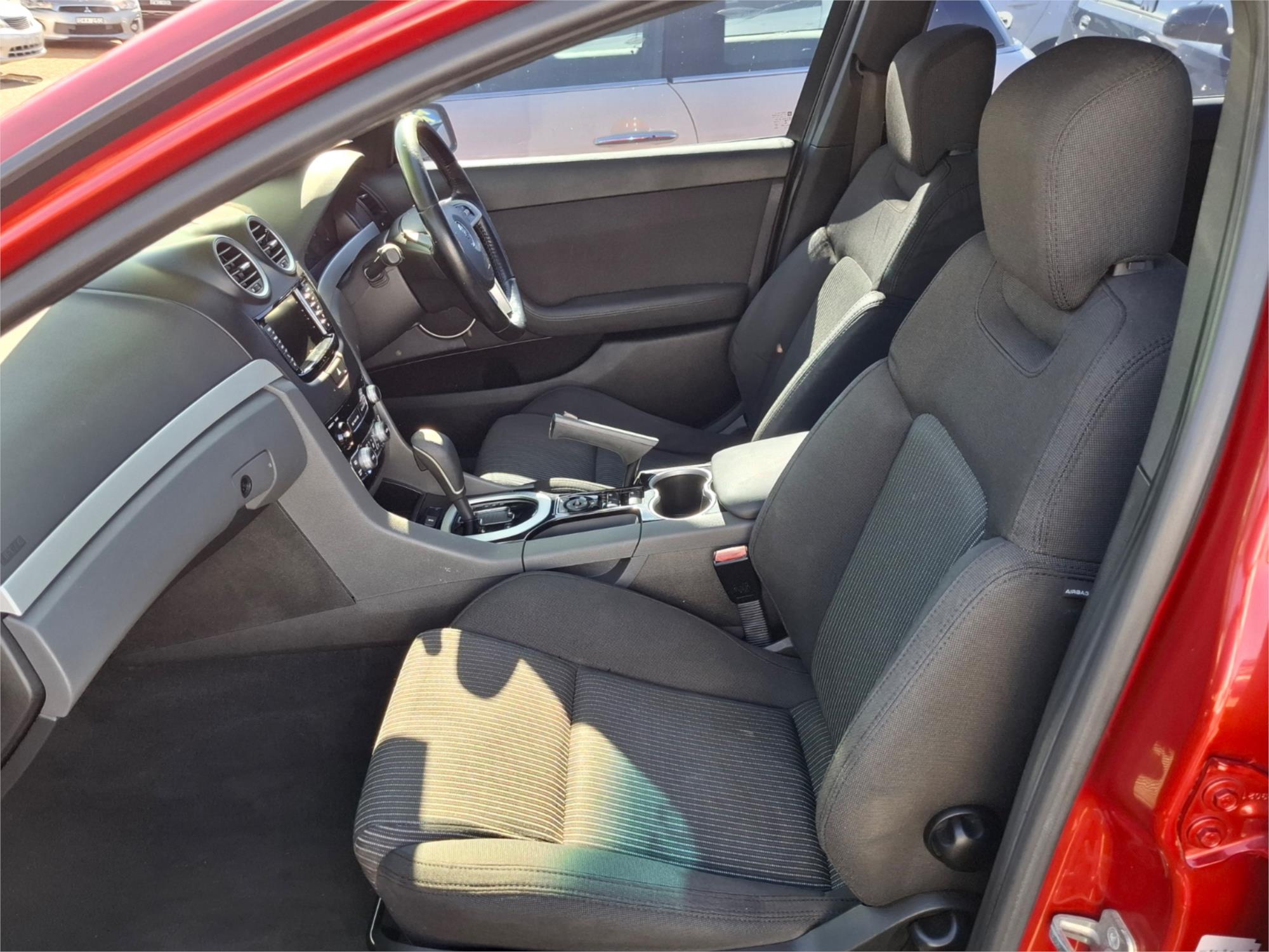 2012 HOLDEN COMMODORE VE II MY12 SV6 6 SP AUTOMATIC 4D SEDAN