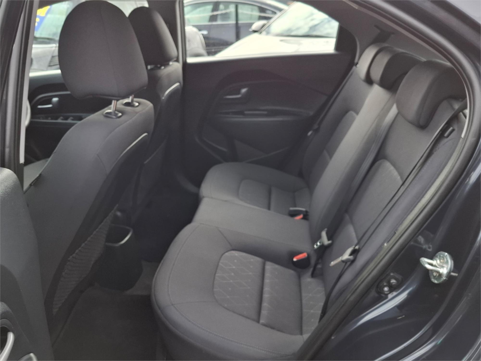 2016 KIA RIO UB MY16 S 4 SP MANUAL 5D HATCHBACK