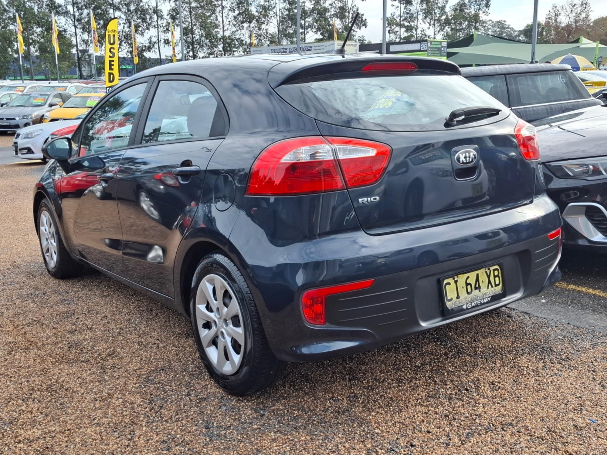 2016 KIA RIO UB MY16 S 4 SP MANUAL 5D HATCHBACK