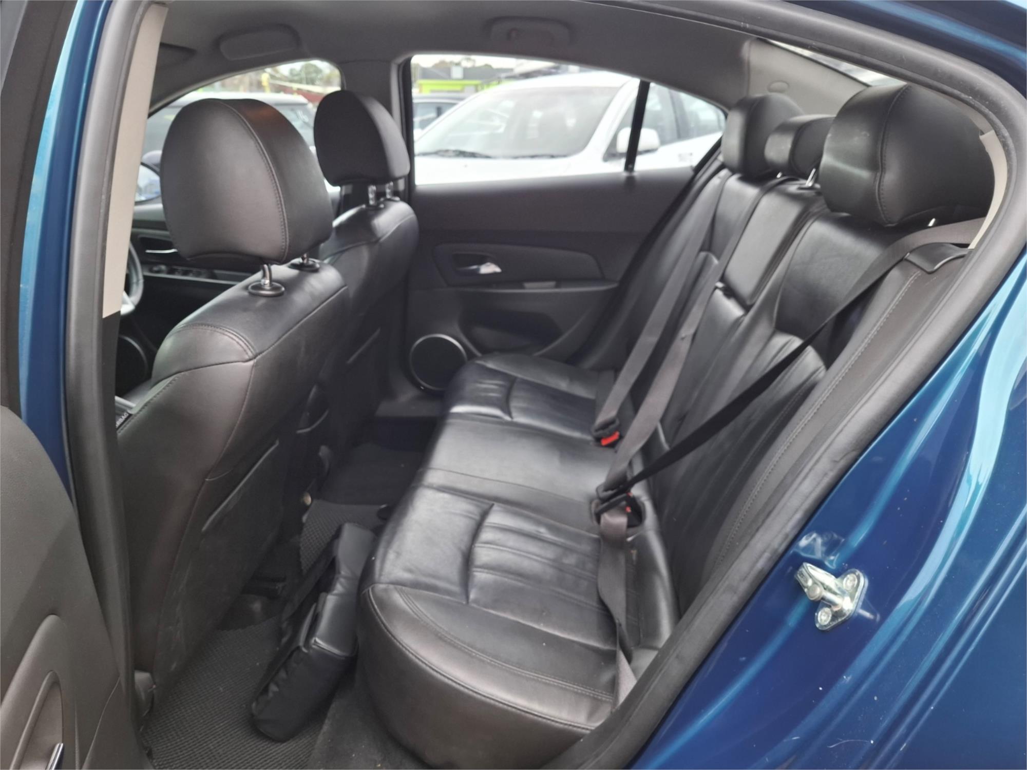 2012 HOLDEN CRUZE JH MY12 SRi 6 SP AUTOMATIC 4D SEDAN