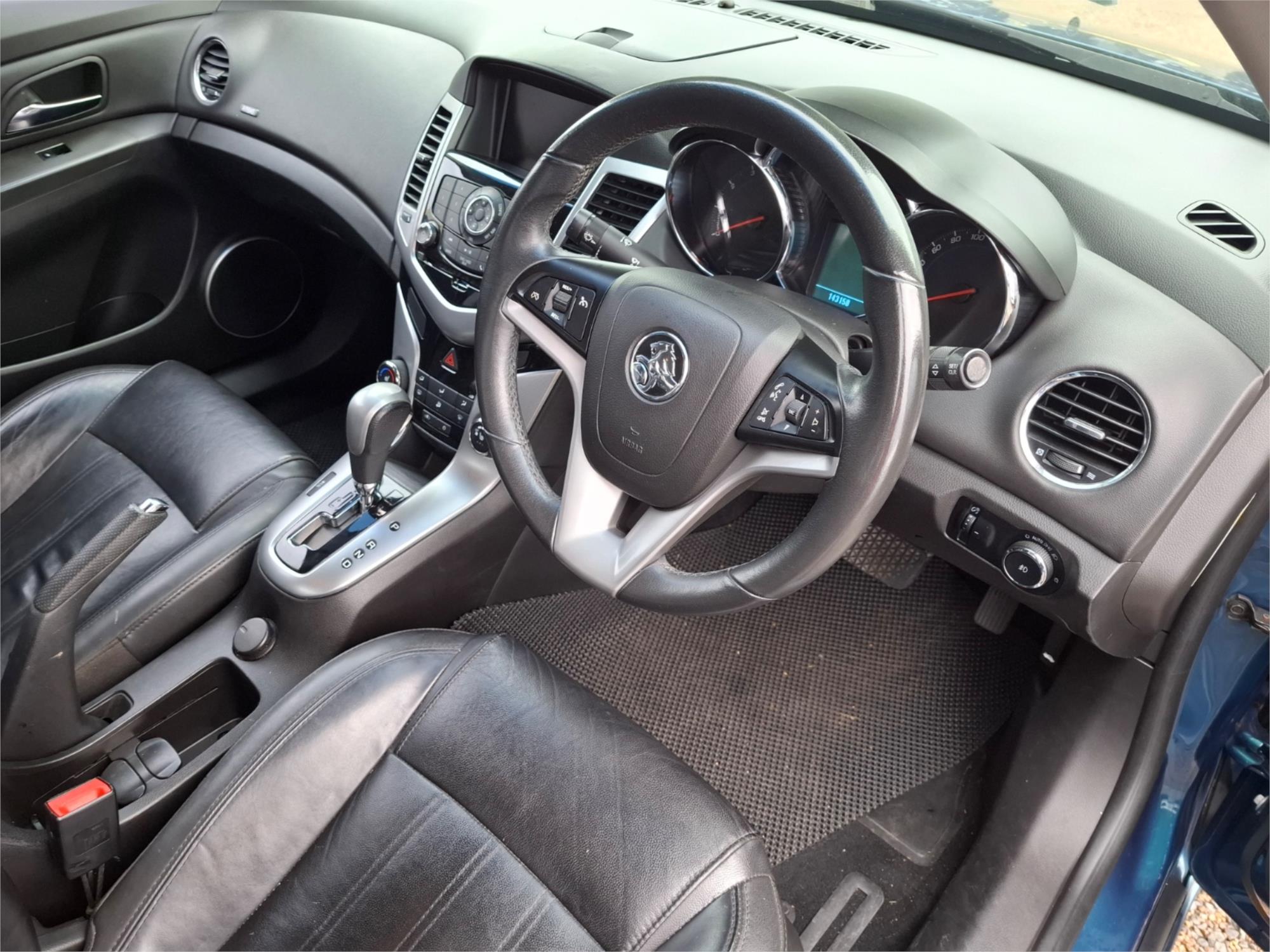 2012 HOLDEN CRUZE JH MY12 SRi 6 SP AUTOMATIC 4D SEDAN