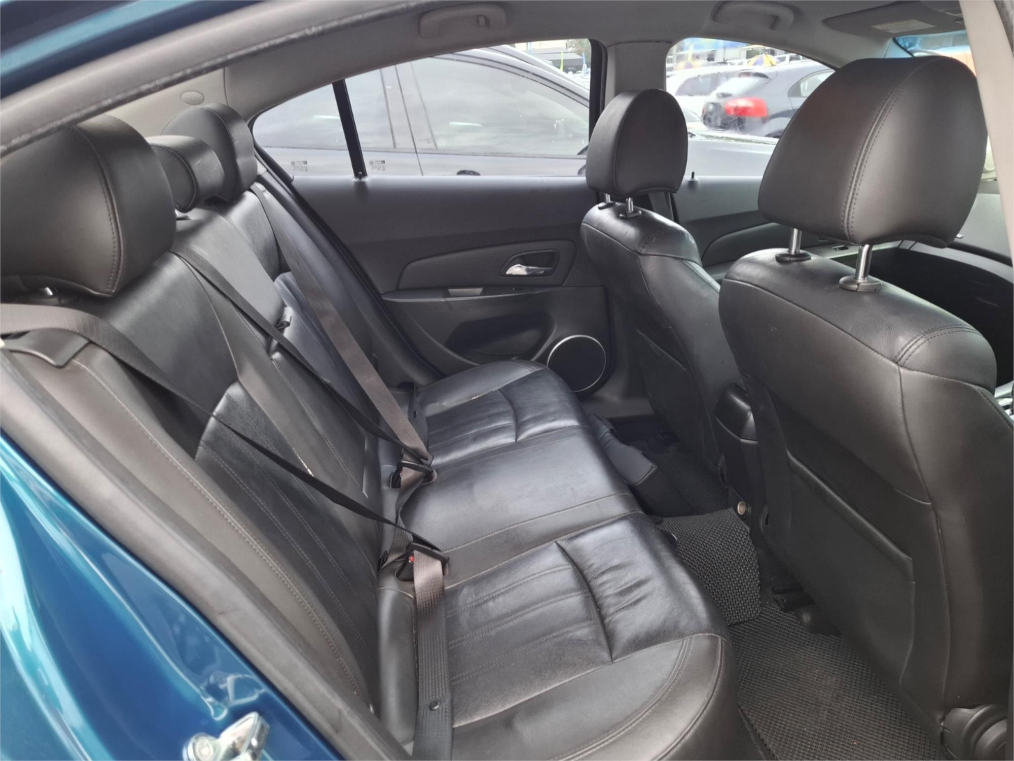 2012 HOLDEN CRUZE JH MY12 SRi 6 SP AUTOMATIC 4D SEDAN