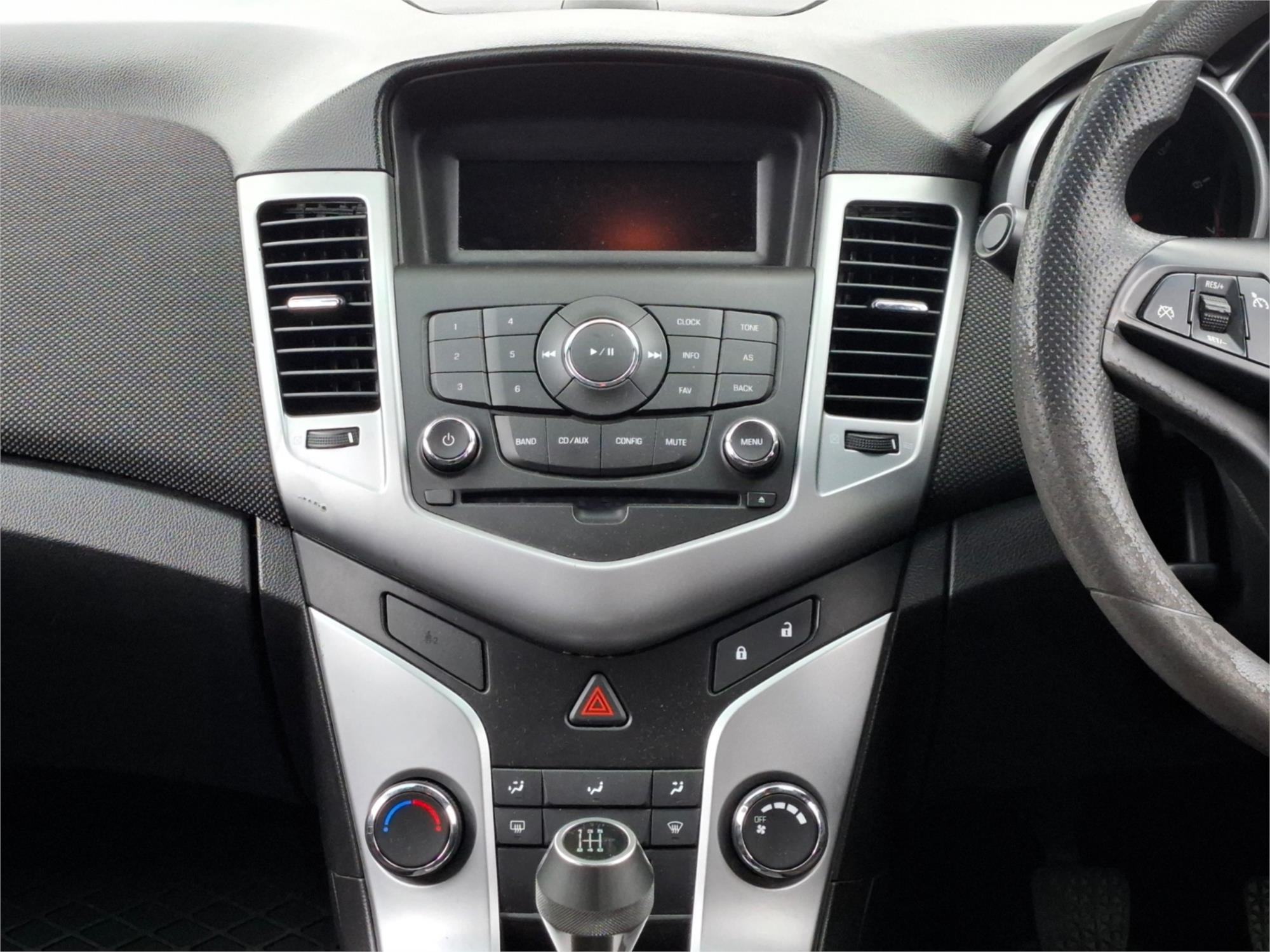 2011 HOLDEN CRUZE JH CD 5 SP MANUAL 4D SEDAN