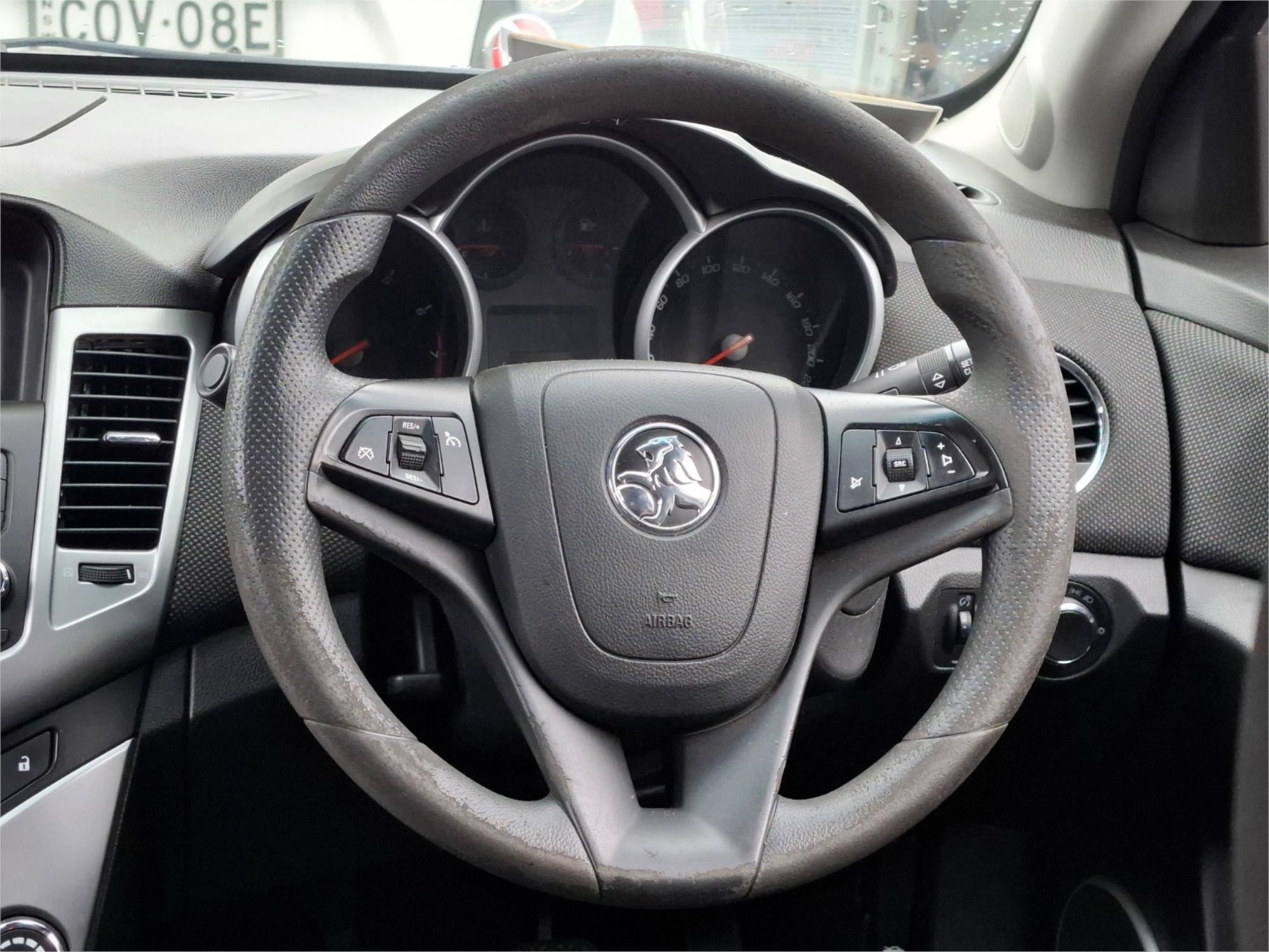 2011 HOLDEN CRUZE JH CD 5 SP MANUAL 4D SEDAN