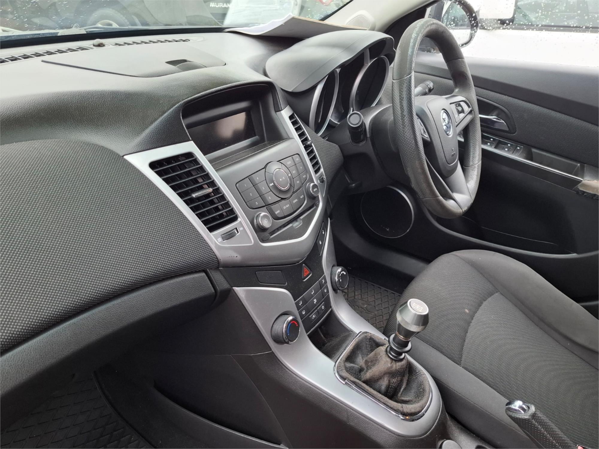 2011 HOLDEN CRUZE JH CD 5 SP MANUAL 4D SEDAN