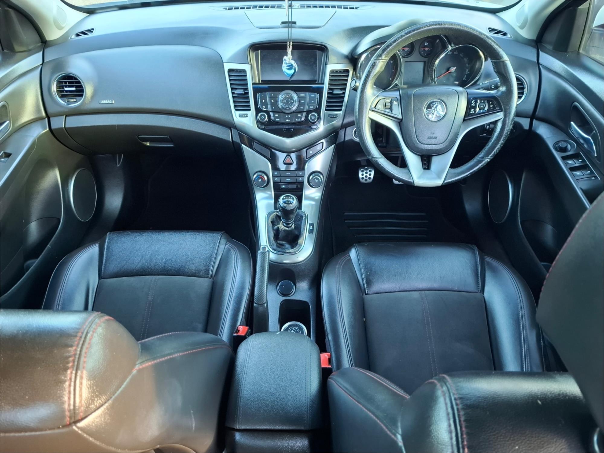 2016 HOLDEN CRUZE JH MY16 SRi Z-SERIES 6 SP MANUAL 4D SEDAN