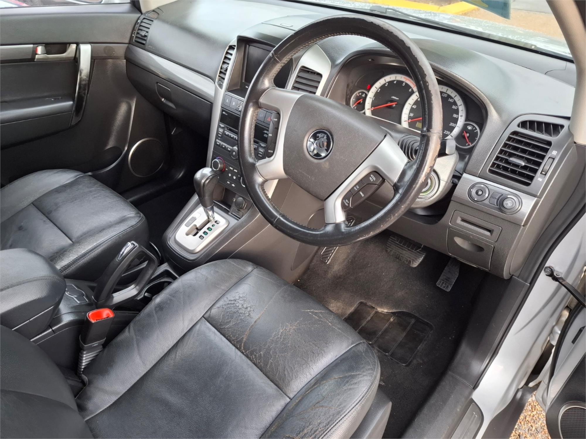 2009 HOLDEN CAPTIVA CG MY09 LX (4x4) 5 SP AUTOMATIC 4D WAGON