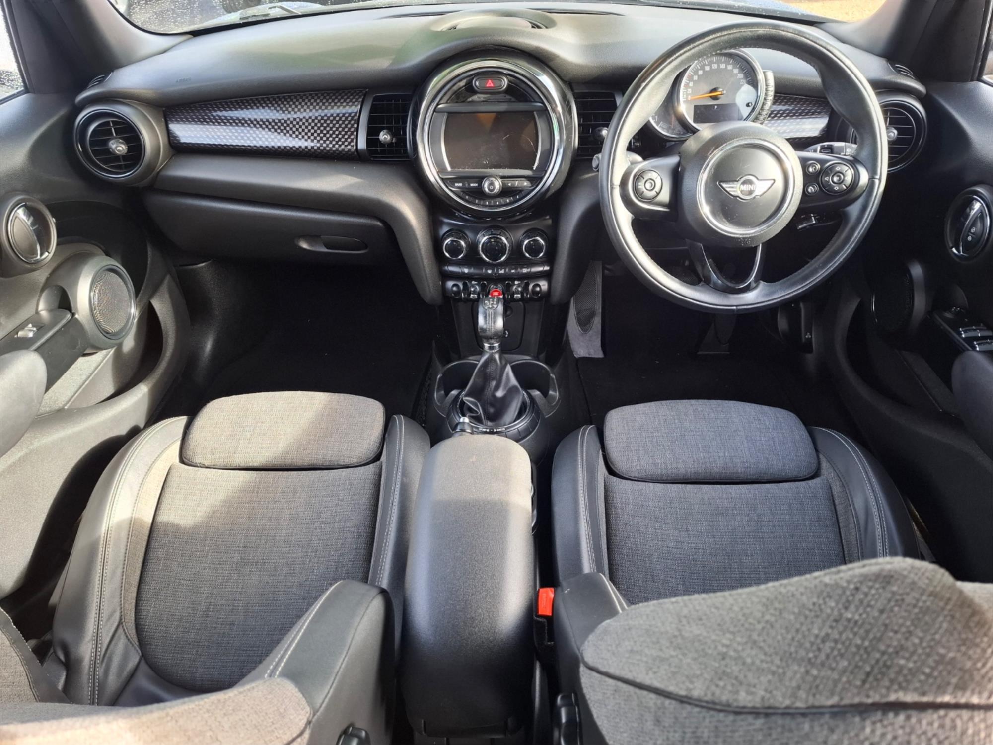 2016 MINI COOPER F55 S 6 SP AUTOMATIC 5D HATCHBACK