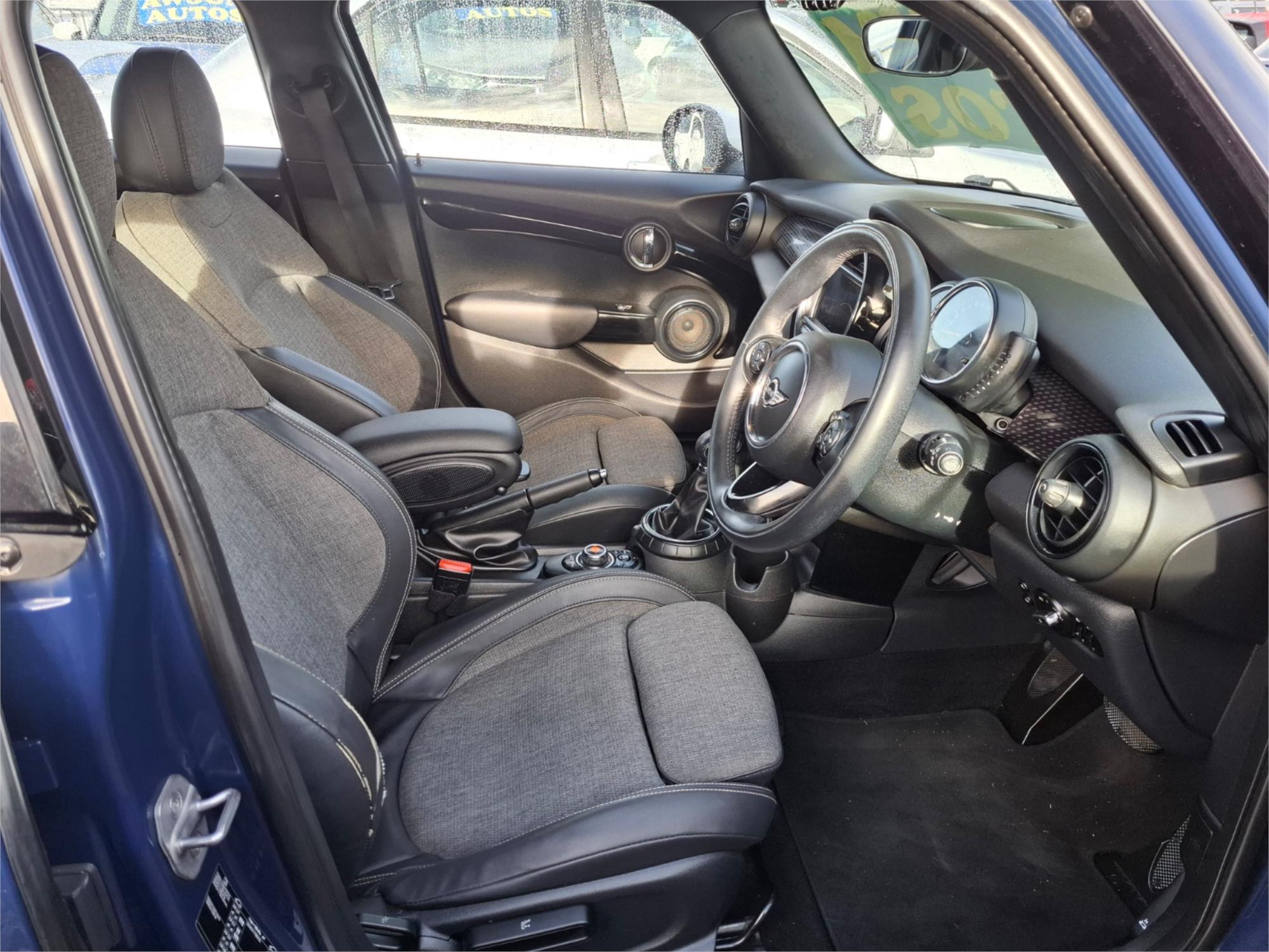 2016 MINI COOPER F55 S 6 SP AUTOMATIC 5D HATCHBACK