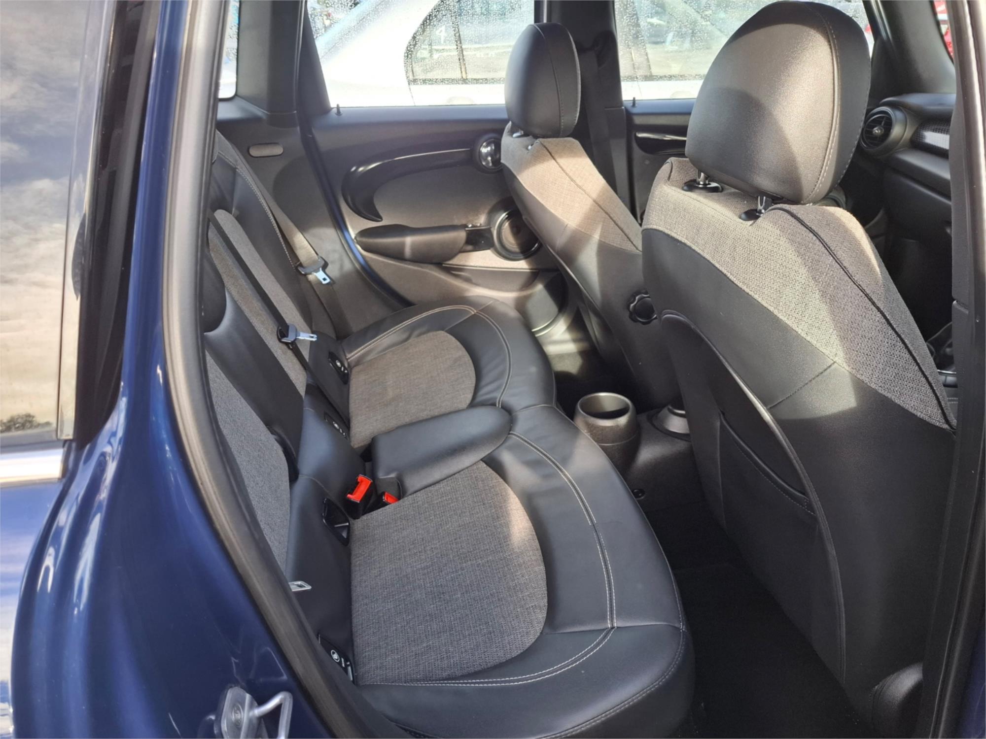 2016 MINI COOPER F55 S 6 SP AUTOMATIC 5D HATCHBACK