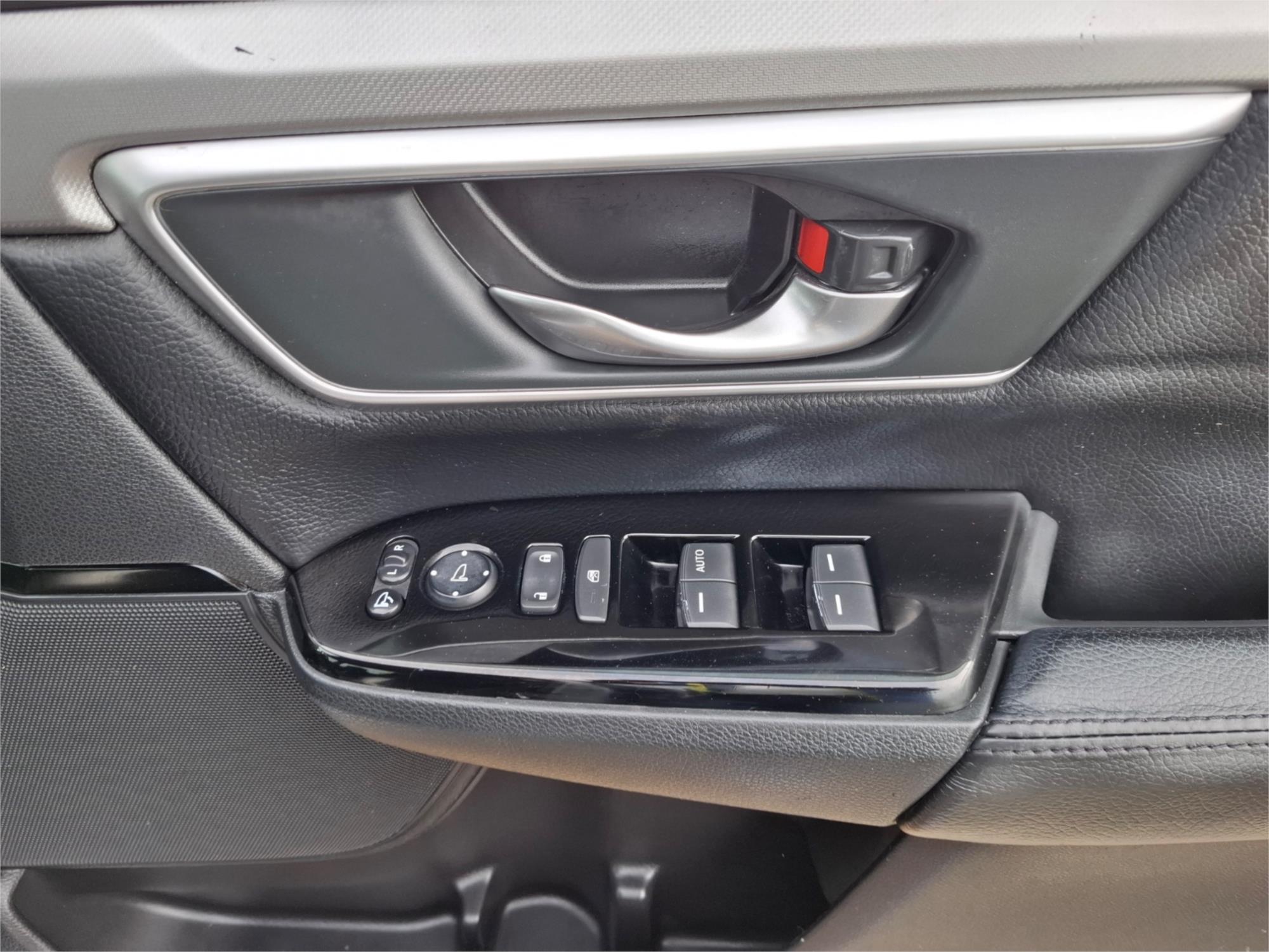 2017 HONDA CR-V MY18 VTi-S (2WD) CONTINUOUS VARIABLE 4D WAGON
