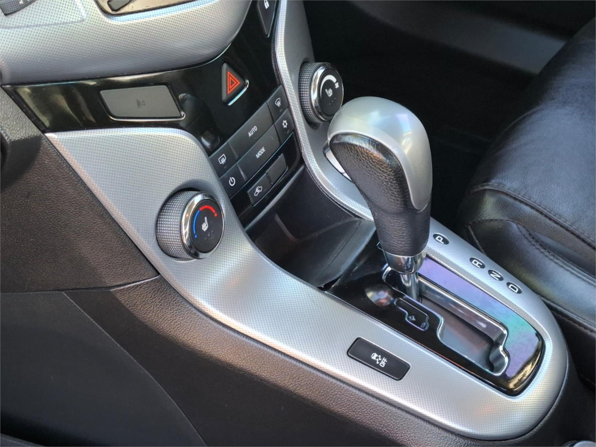 2012 HOLDEN CRUZE JH MY12 CDX 6 SP AUTOMATIC 4D SEDAN