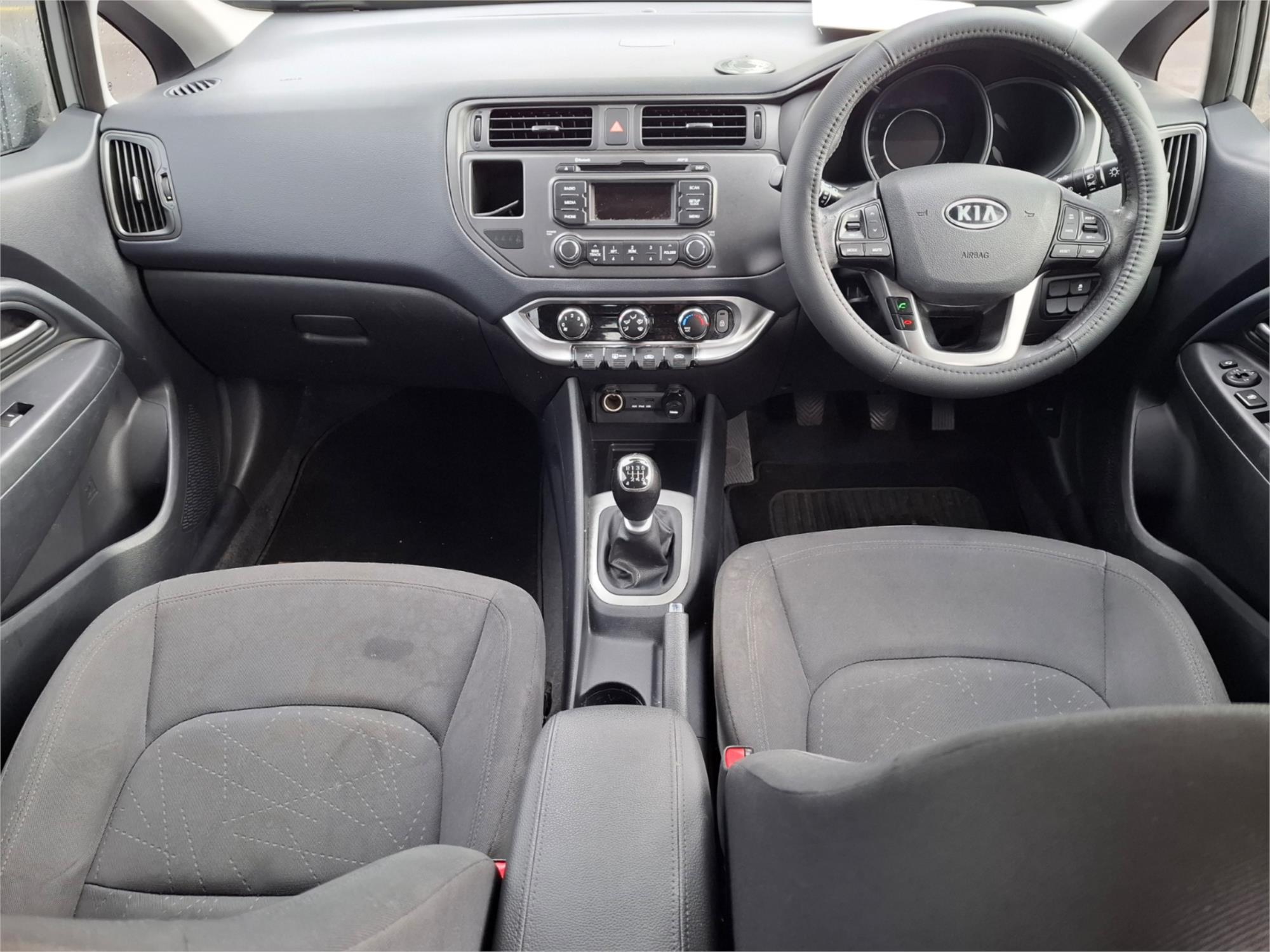2011 KIA RIO UB SI 6 SP MANUAL 5D HATCHBACK