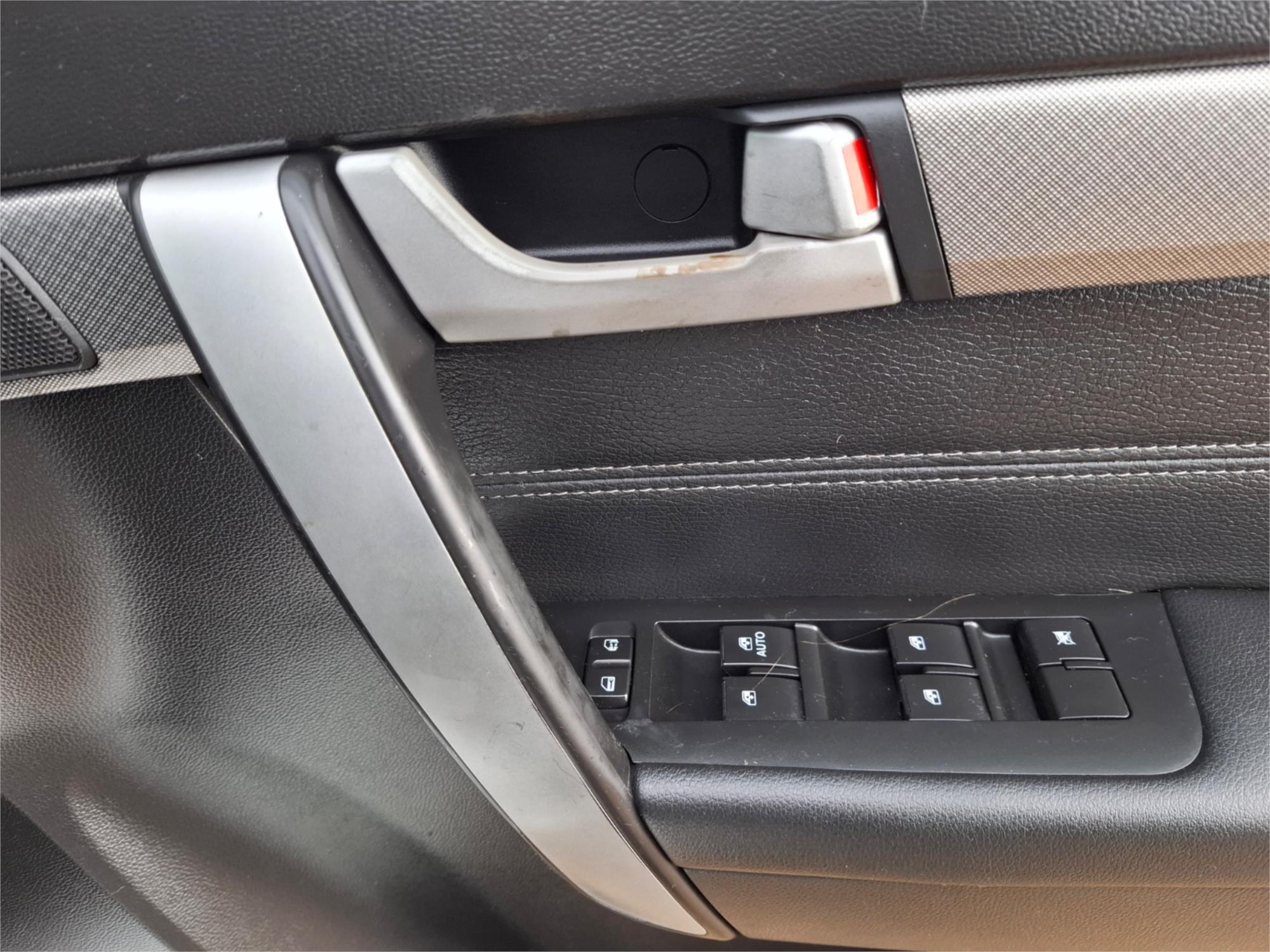 2017 HOLDEN CAPTIVA CG MY16 7 LTZ (AWD) 6 SP AUTOMATIC 4D WAGON