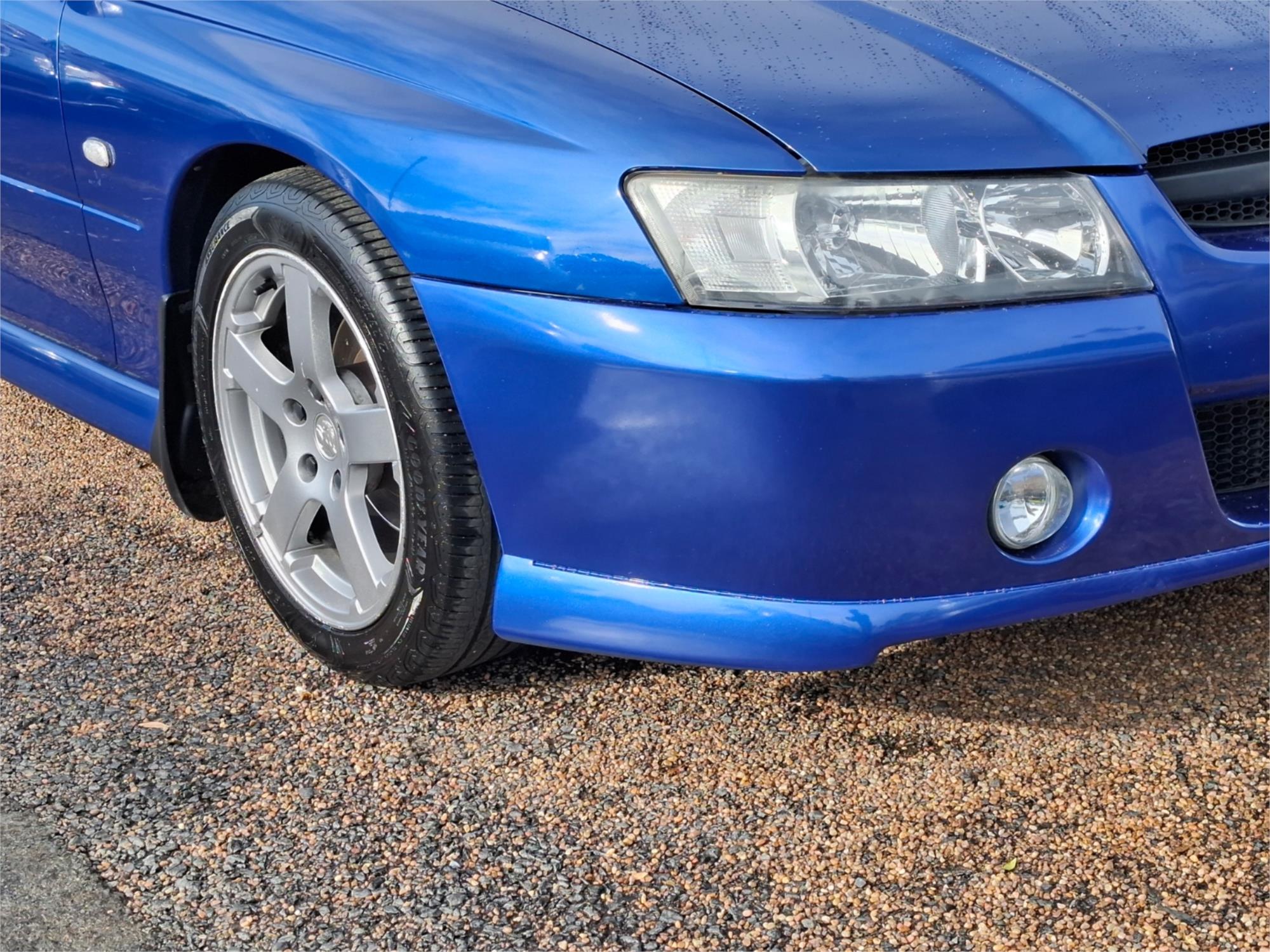 2004 HOLDEN COMMODORE VZ SV6 5 SP AUTO ACTIVE SELECT 4D SEDAN