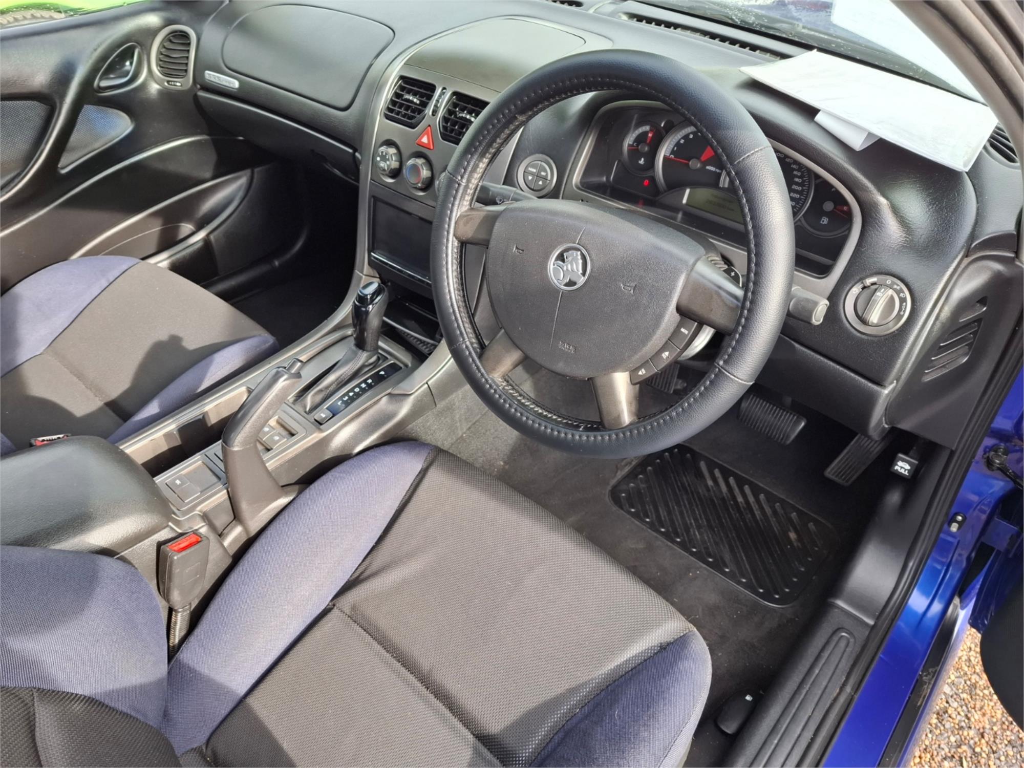 2004 HOLDEN COMMODORE VZ SV6 5 SP AUTO ACTIVE SELECT 4D SEDAN