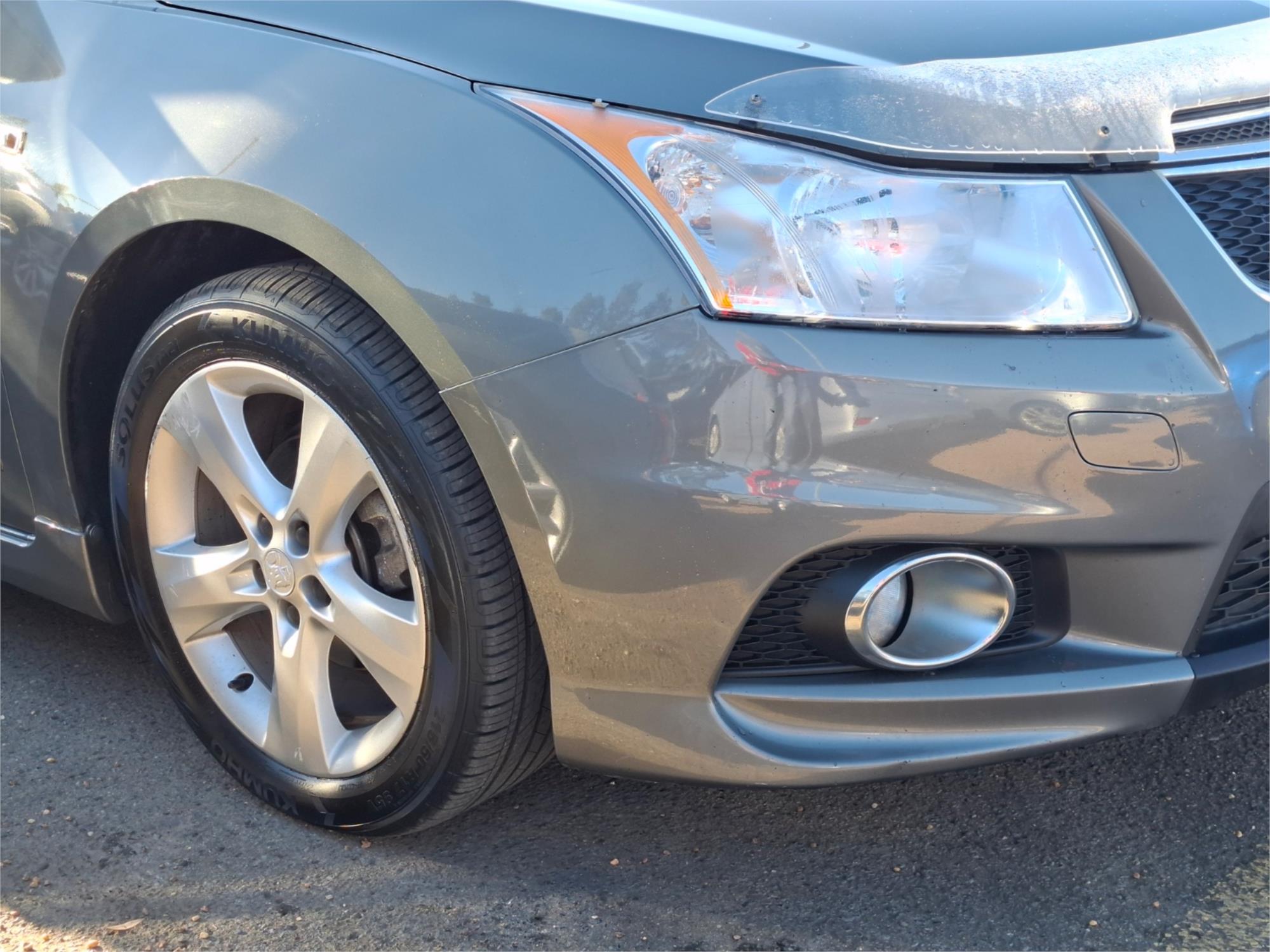 2011 HOLDEN CRUZE JH MY12 SRi 6 SP MANUAL 4D SEDAN