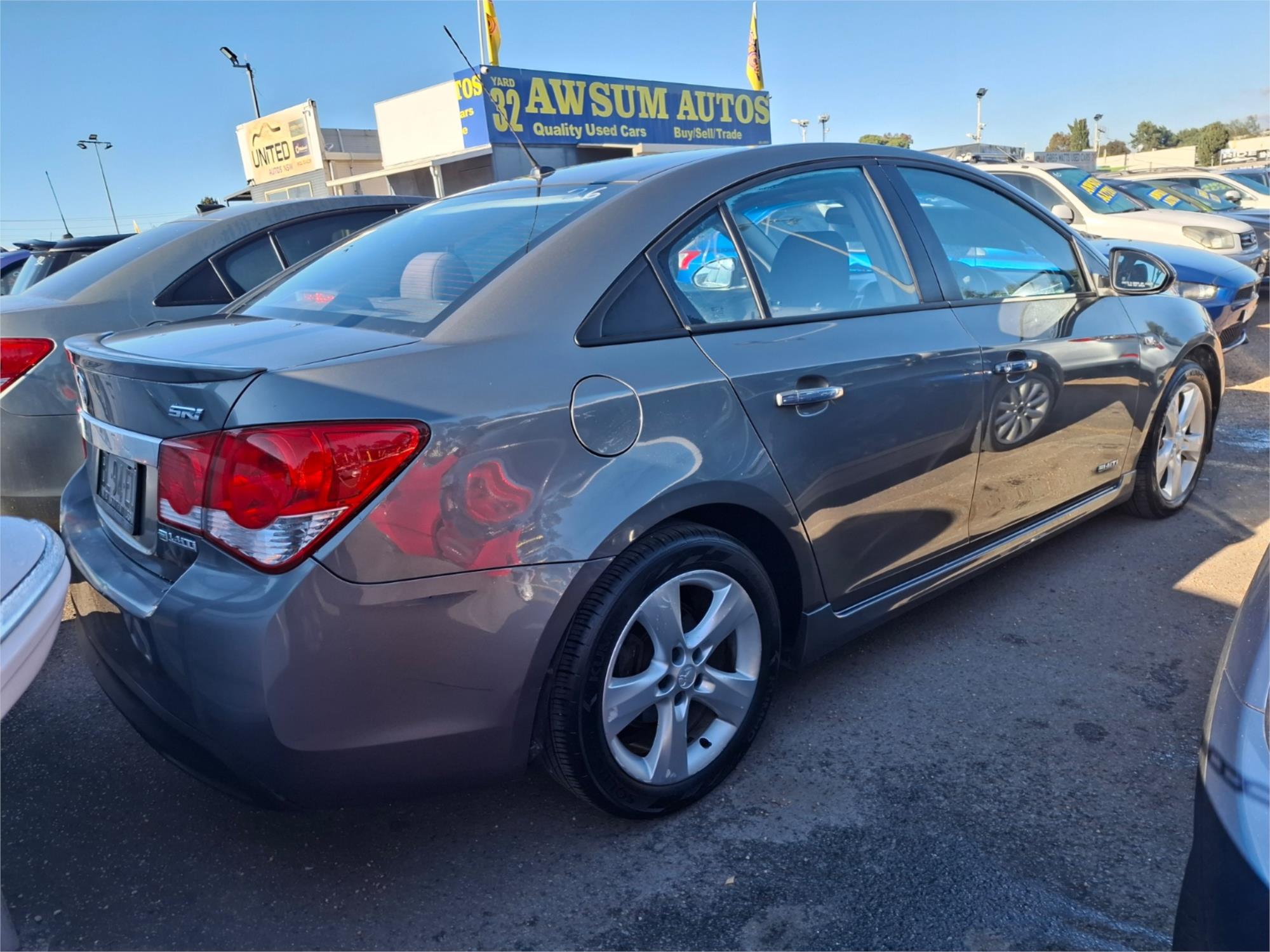 2011 HOLDEN CRUZE JH MY12 SRi 6 SP MANUAL 4D SEDAN