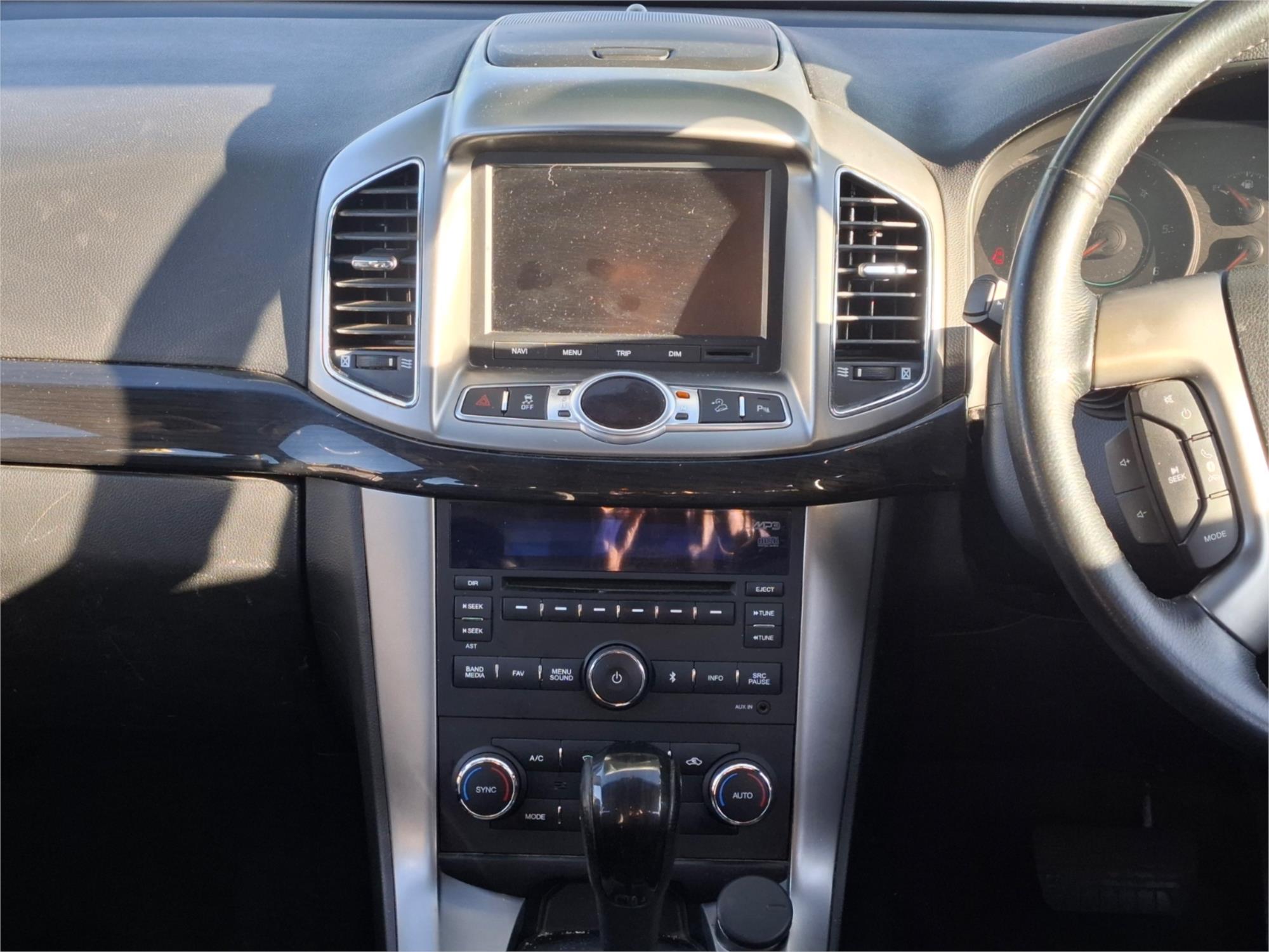 2013 HOLDEN CAPTIVA CG MY12 7 LX (4x4) 6 SP AUTOMATIC 4D WAGON
