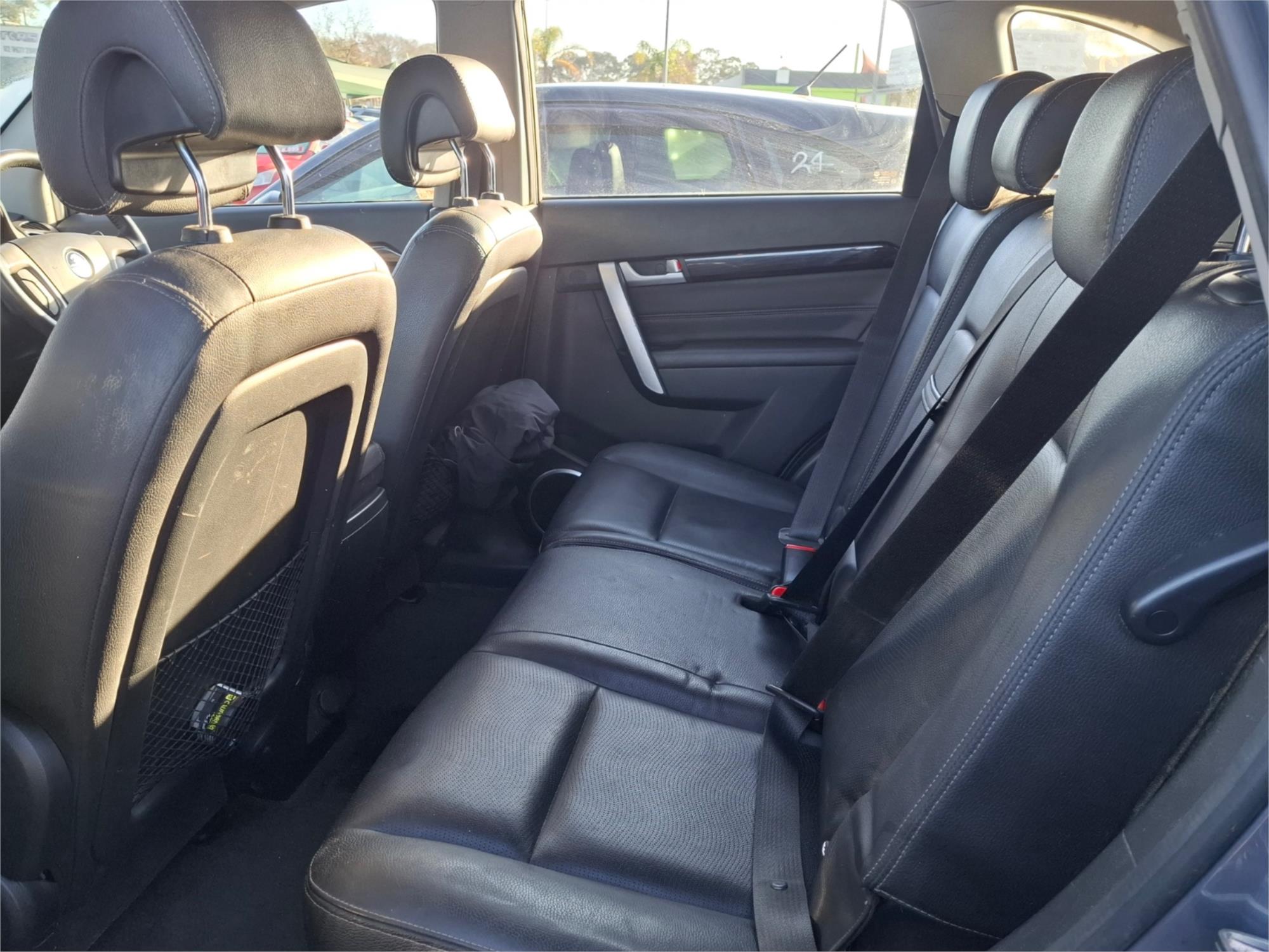 2013 HOLDEN CAPTIVA CG MY12 7 LX (4x4) 6 SP AUTOMATIC 4D WAGON