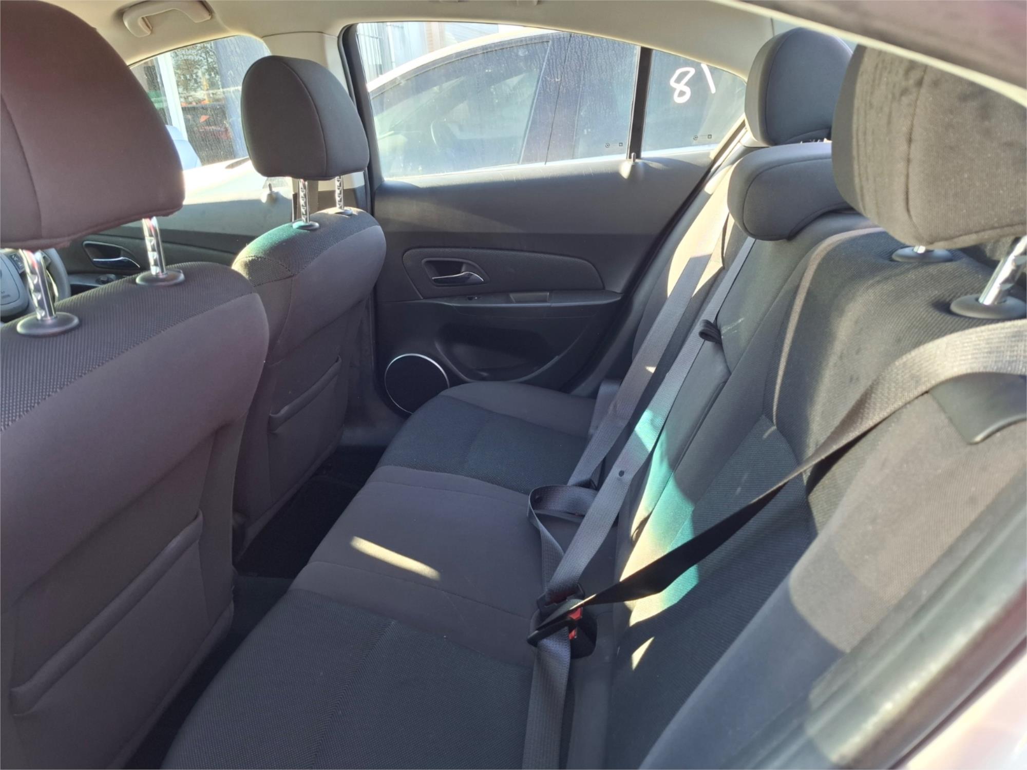 2015 HOLDEN CRUZE JH MY14 EQUIPE 6 SP AUTOMATIC 4D SEDAN