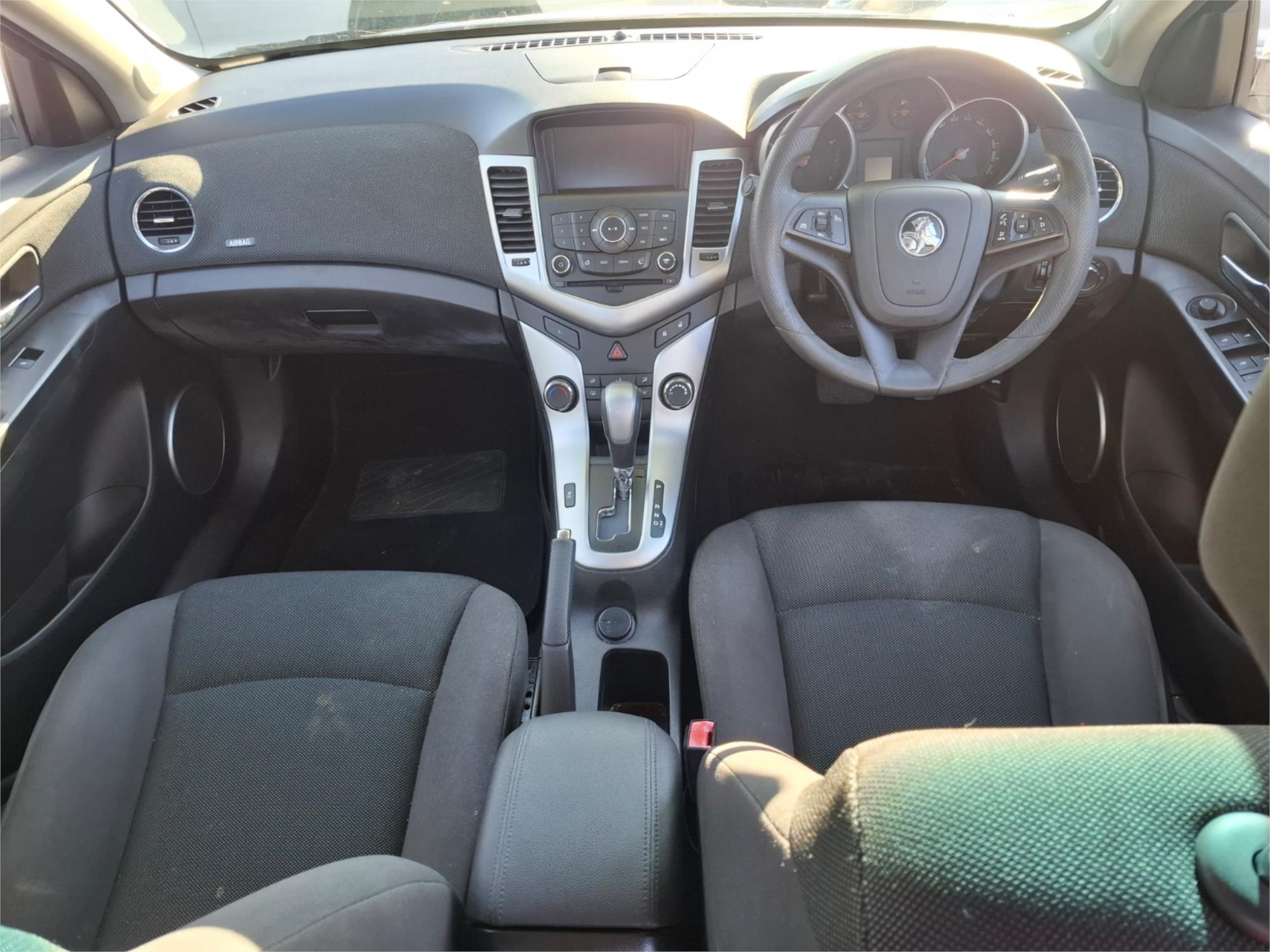 2015 HOLDEN CRUZE JH MY14 EQUIPE 6 SP AUTOMATIC 4D SEDAN