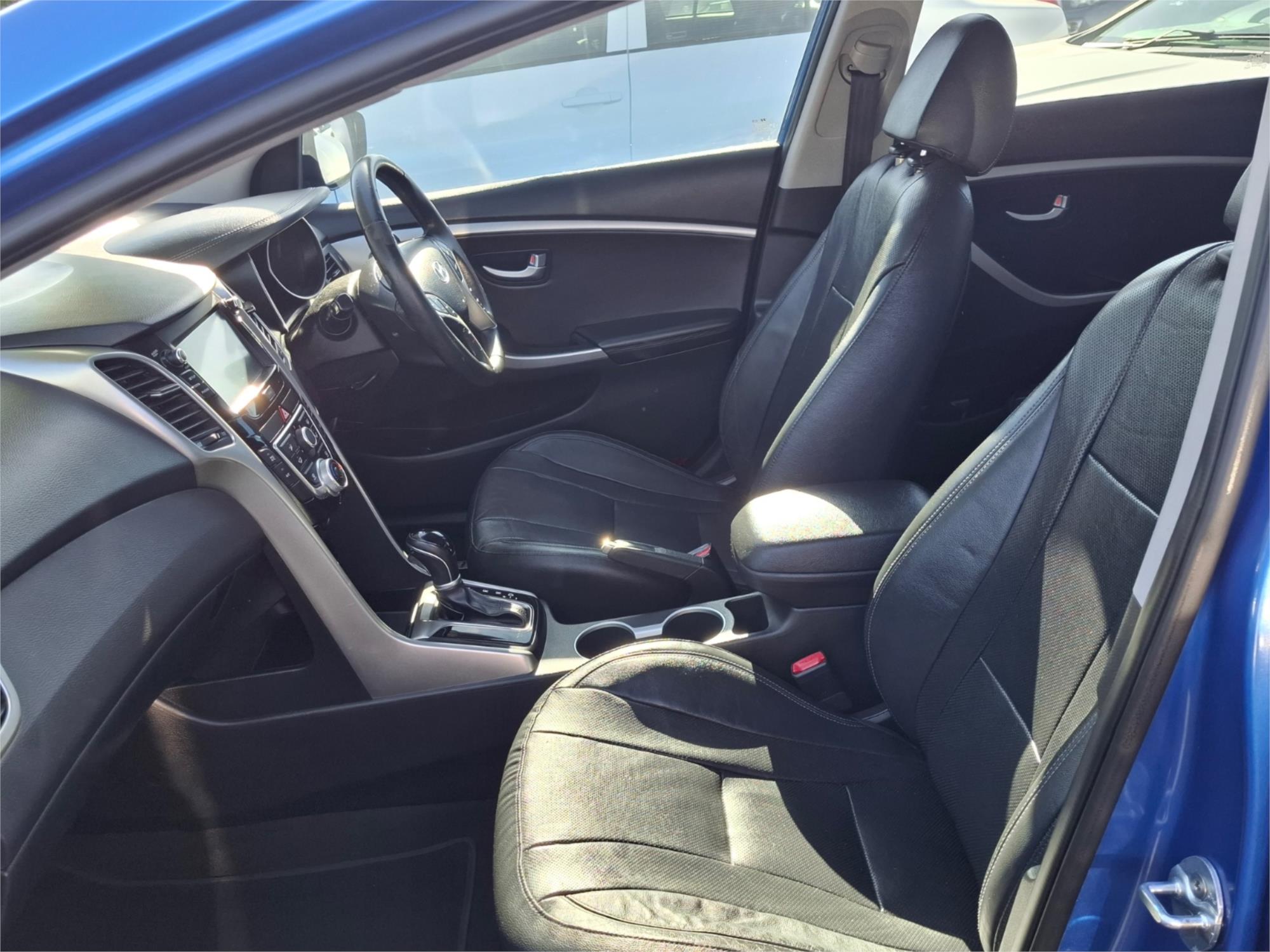 2015 HYUNDAI i30 GD4 SERIES 2 ACTIVE 6 SP AUTOMATIC 5D HATCHBACK