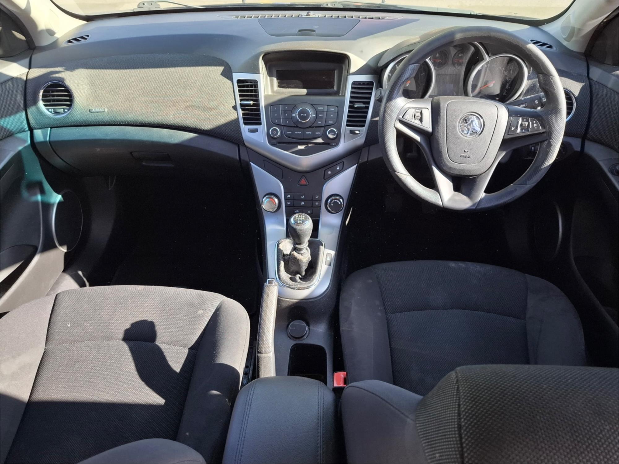 2011 HOLDEN CRUZE JH CD 5 SP MANUAL 4D SEDAN