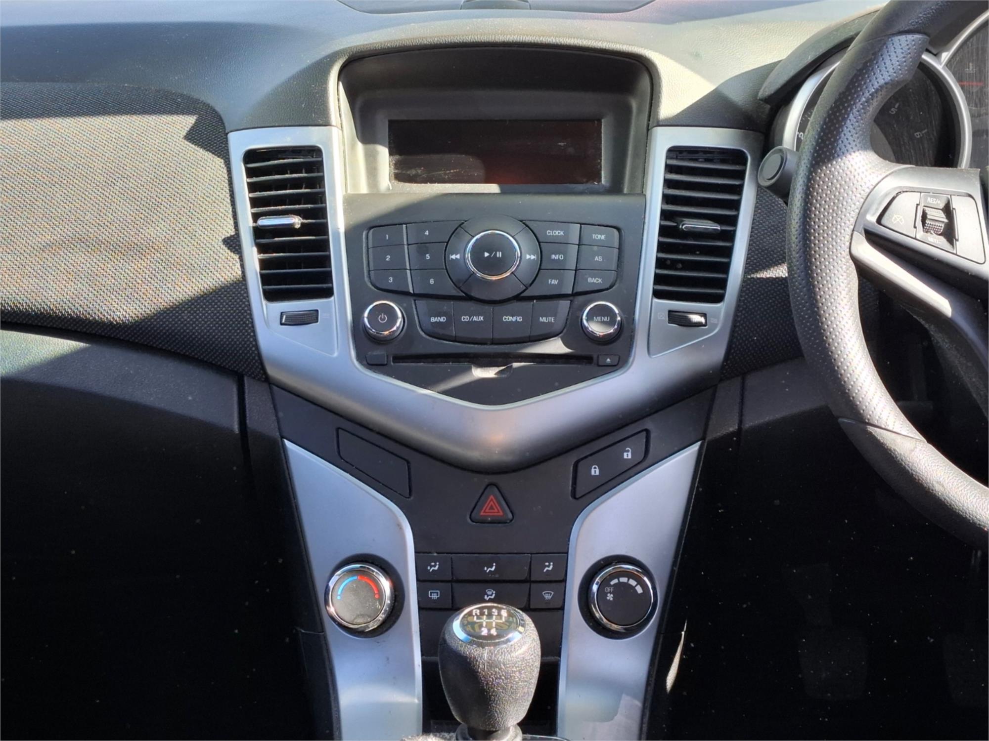 2011 HOLDEN CRUZE JH CD 5 SP MANUAL 4D SEDAN