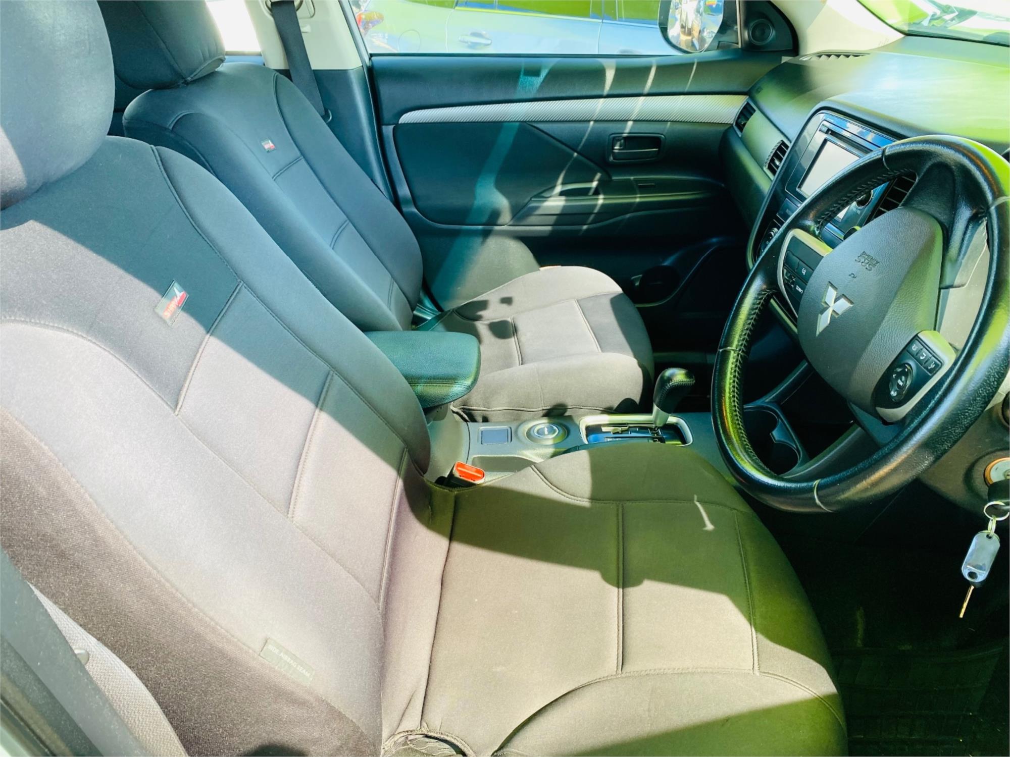 2014 MITSUBISHI OUTLANDER ZJ MY14 ES (4x2) CONTINUOUS VARIABLE 4D WAGON