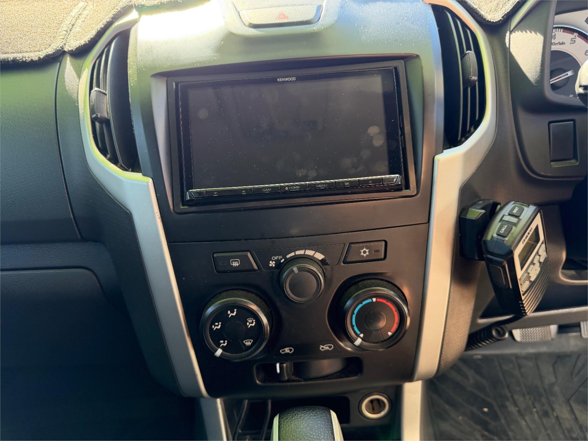 2016 ISUZU MU-X UC MY15 LS-M (4x2) 5 SP AUTOMATIC 4D WAGON