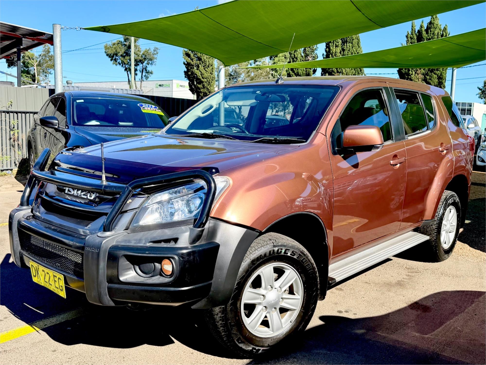 2016 ISUZU MU-X UC MY15 LS-M (4x2) 5 SP AUTOMATIC 4D WAGON