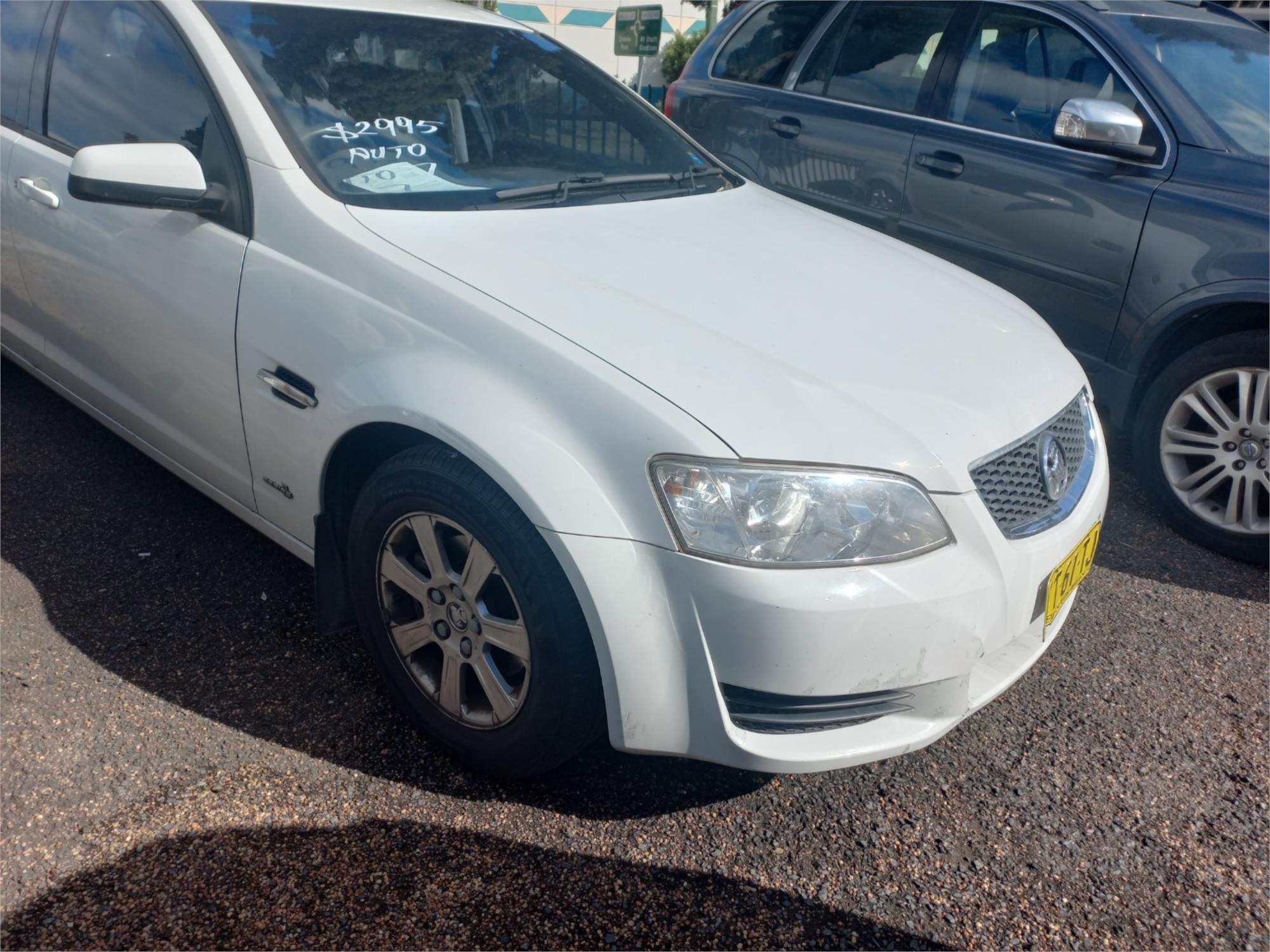 2011 HOLDEN COMMODORE VE II MY12 OMEGA 6 SP AUTOMATIC 4D SEDAN