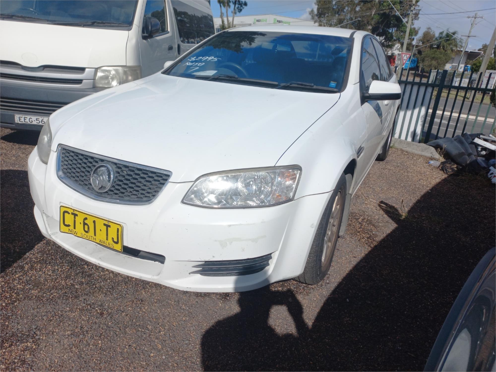 2011 HOLDEN COMMODORE VE II MY12 OMEGA 6 SP AUTOMATIC 4D SEDAN