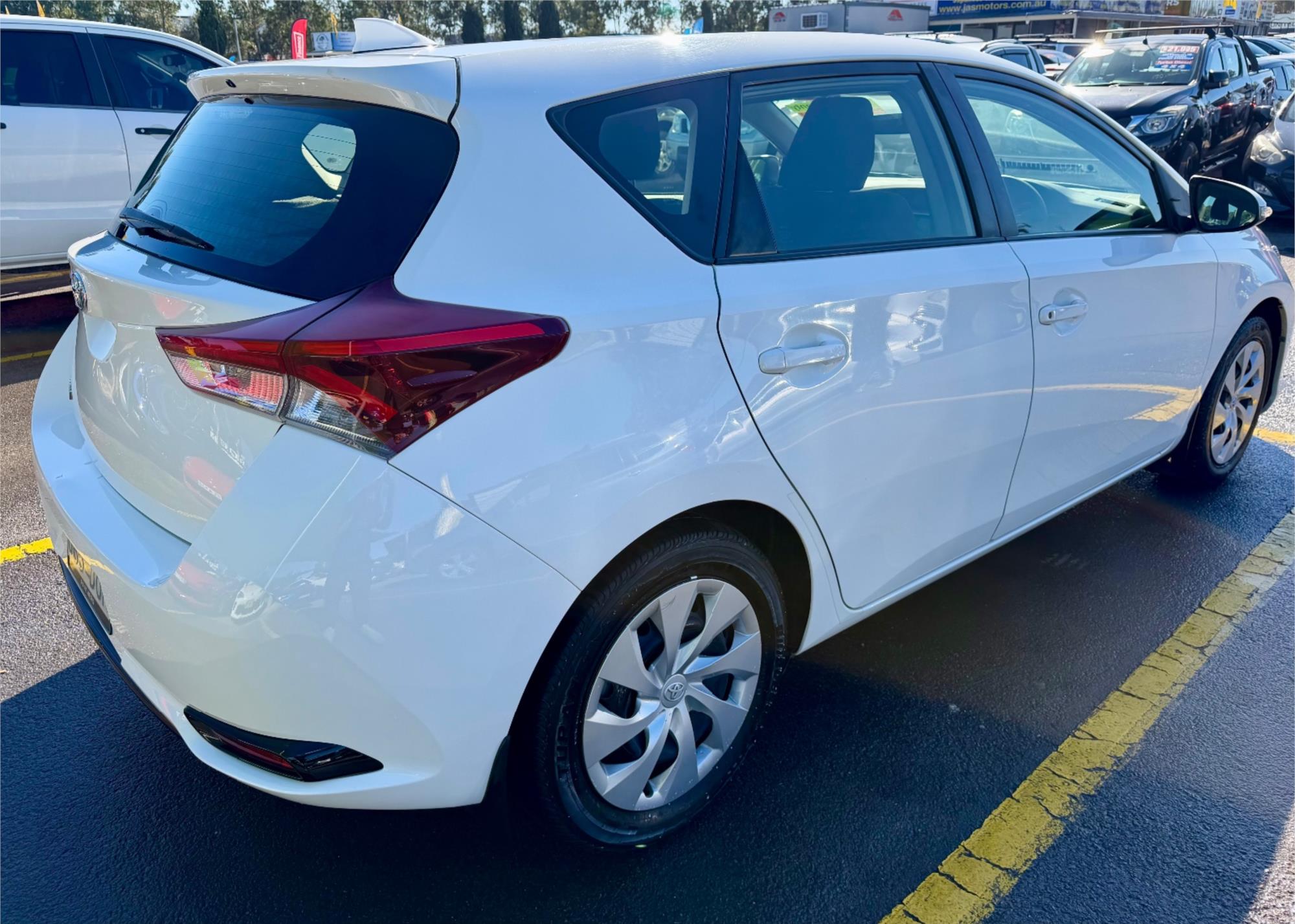 2016 TOYOTA COROLLA ZRE182R MY15 ASCENT CVT AUTO 7 SP SEQUENTIAL 5D HATCHBACK