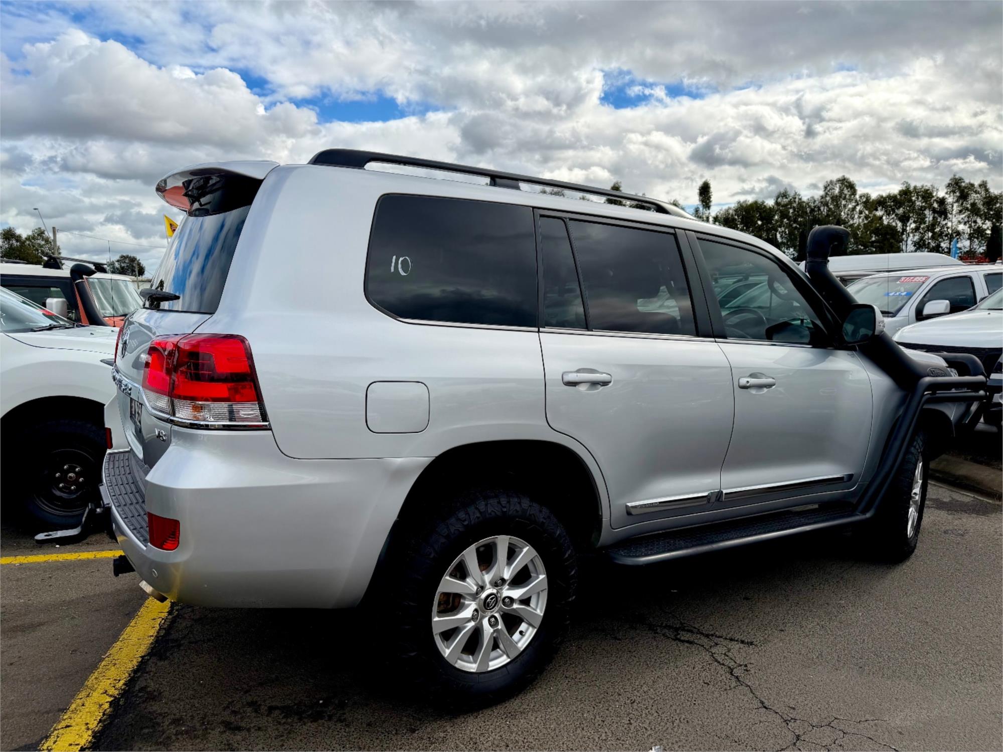 2021 TOYOTA LANDCRUISER VDJ200R LC200 SAHARA (4x4) 6 SP AUTOMATIC 4D WAGON