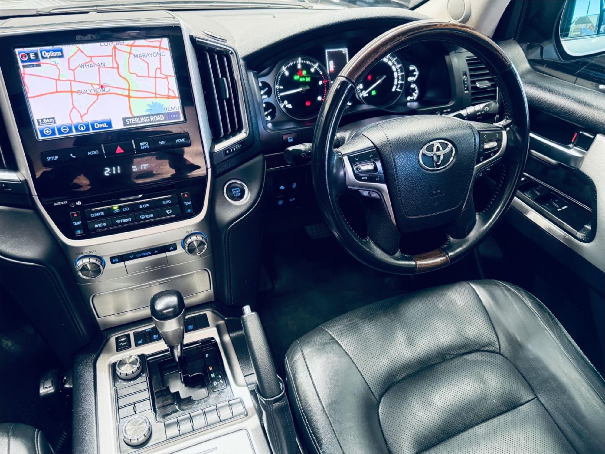2021 TOYOTA LANDCRUISER VDJ200R LC200 SAHARA (4x4) 6 SP AUTOMATIC 4D WAGON