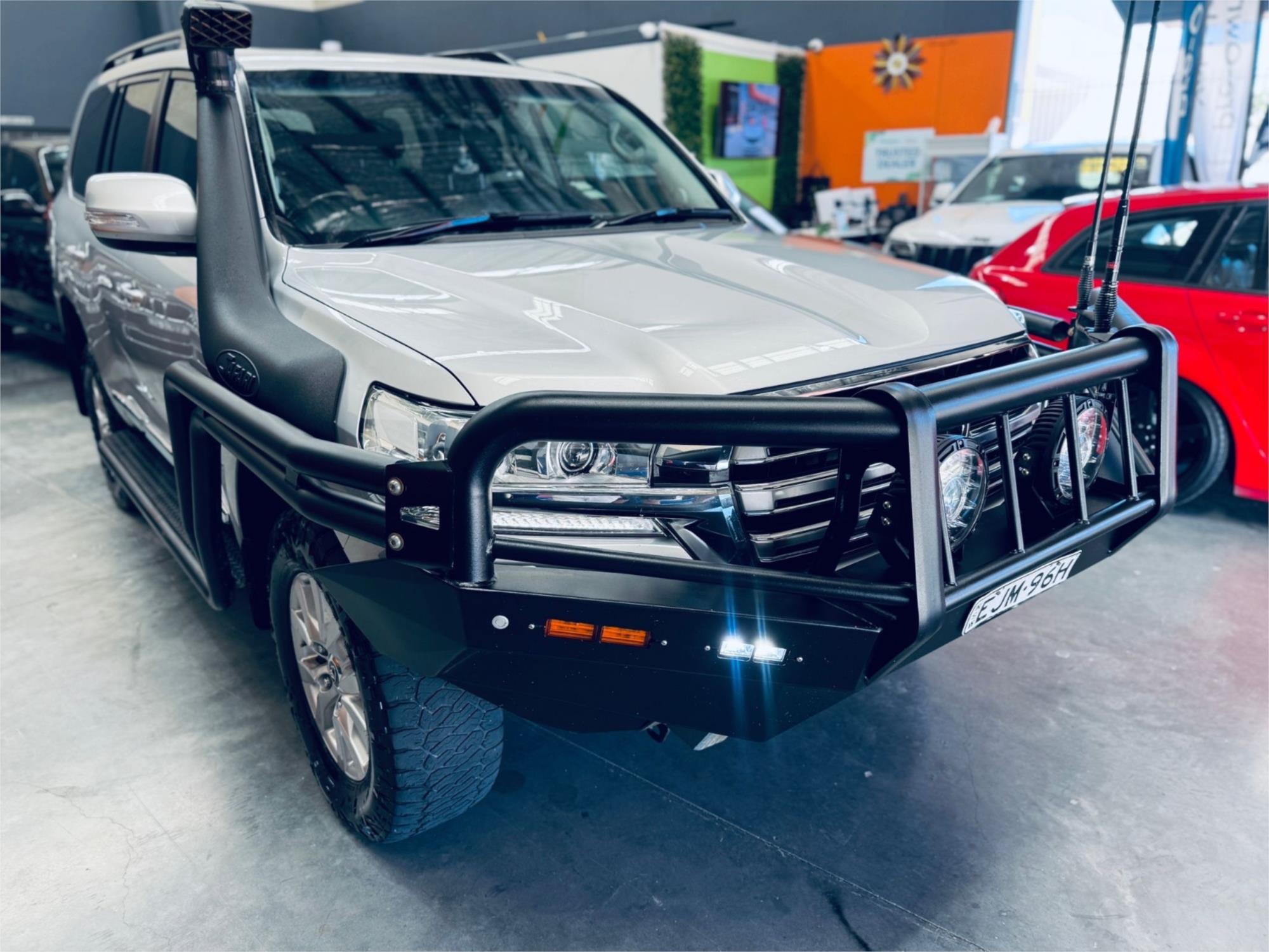2021 TOYOTA LANDCRUISER VDJ200R LC200 SAHARA (4x4) 6 SP AUTOMATIC 4D WAGON