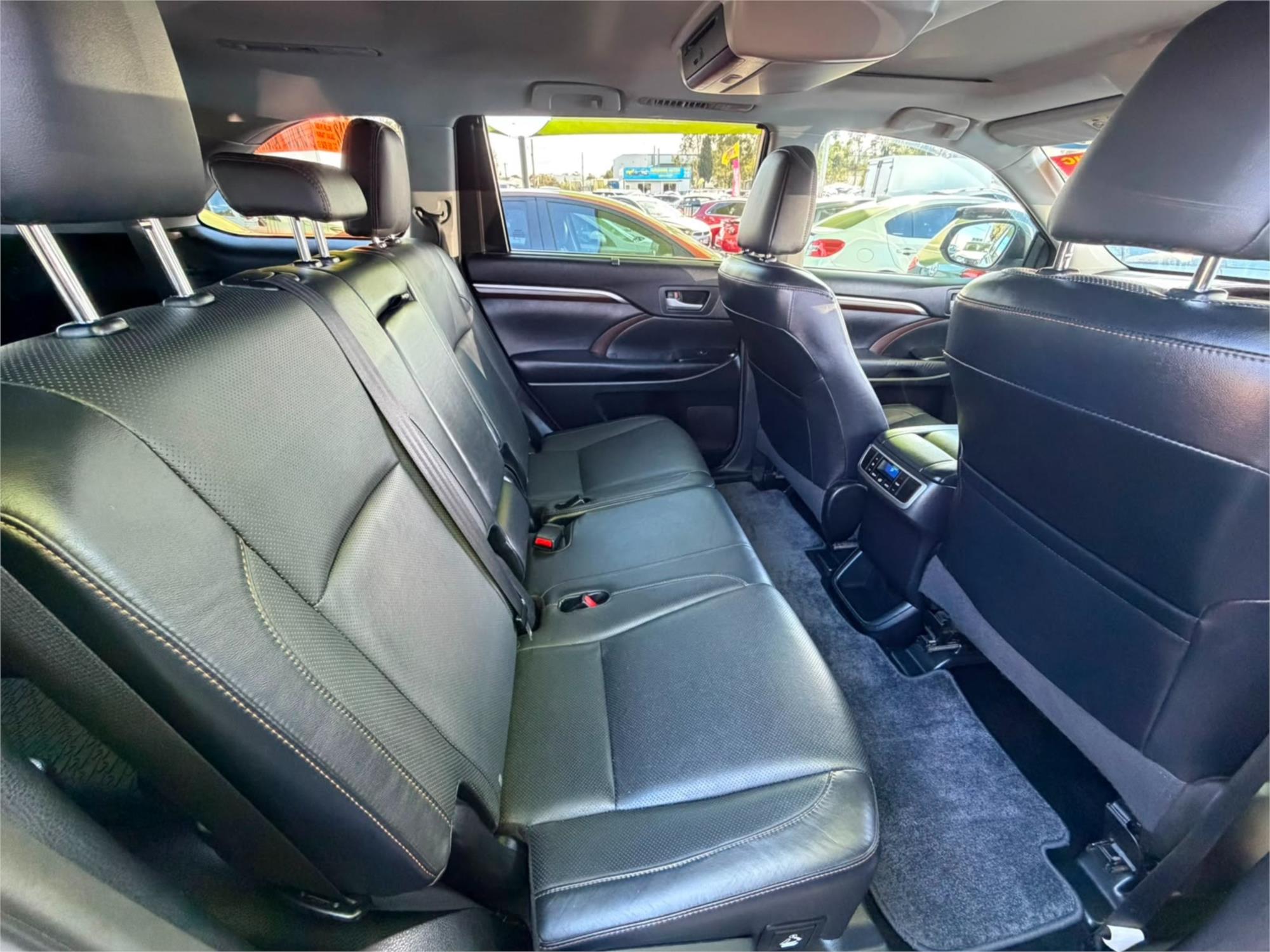 2015 TOYOTA KLUGER GSU55R GRANDE (4x4) 6 SP AUTOMATIC 4D WAGON