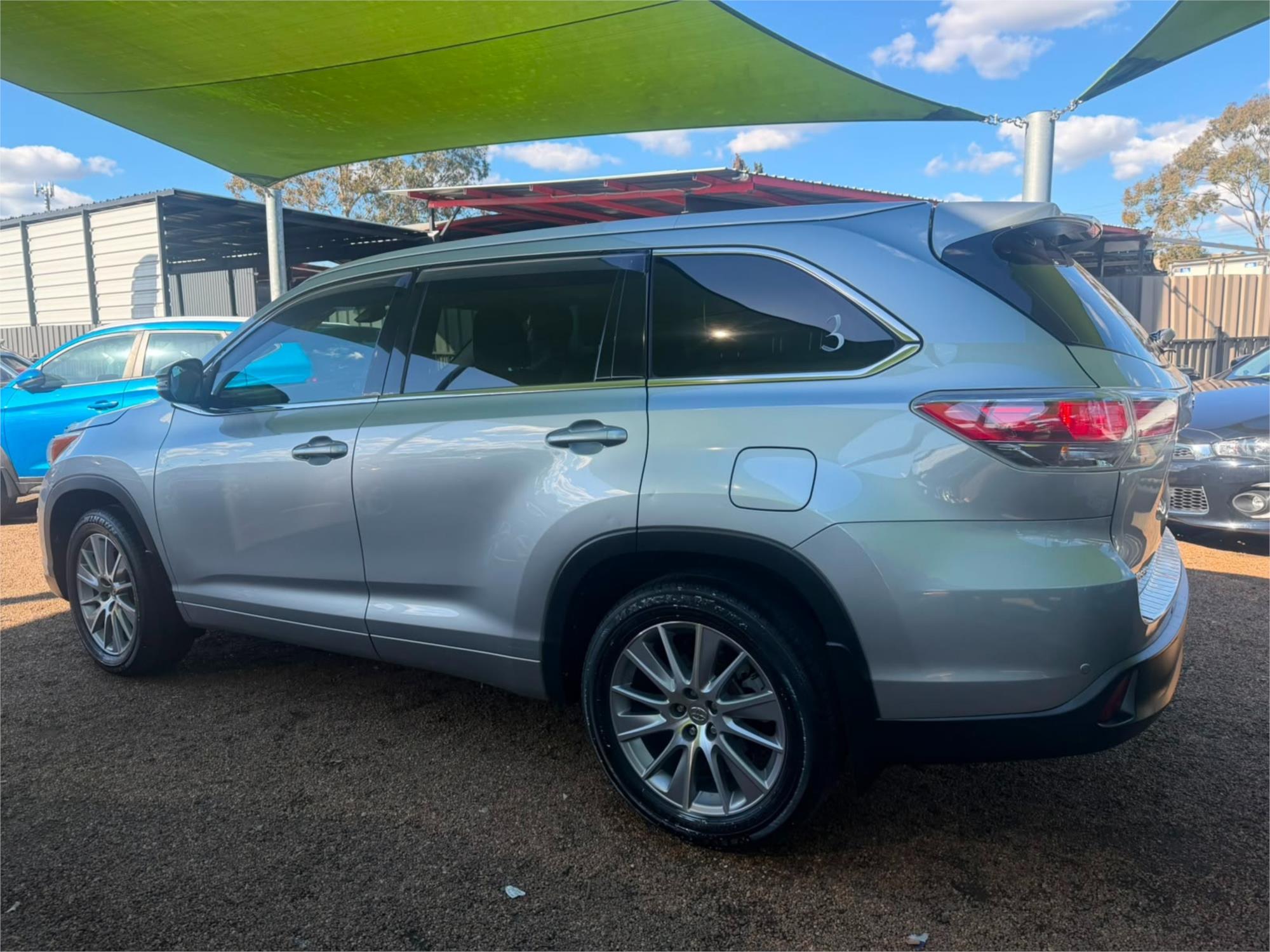 2015 TOYOTA KLUGER GSU55R GRANDE (4x4) 6 SP AUTOMATIC 4D WAGON
