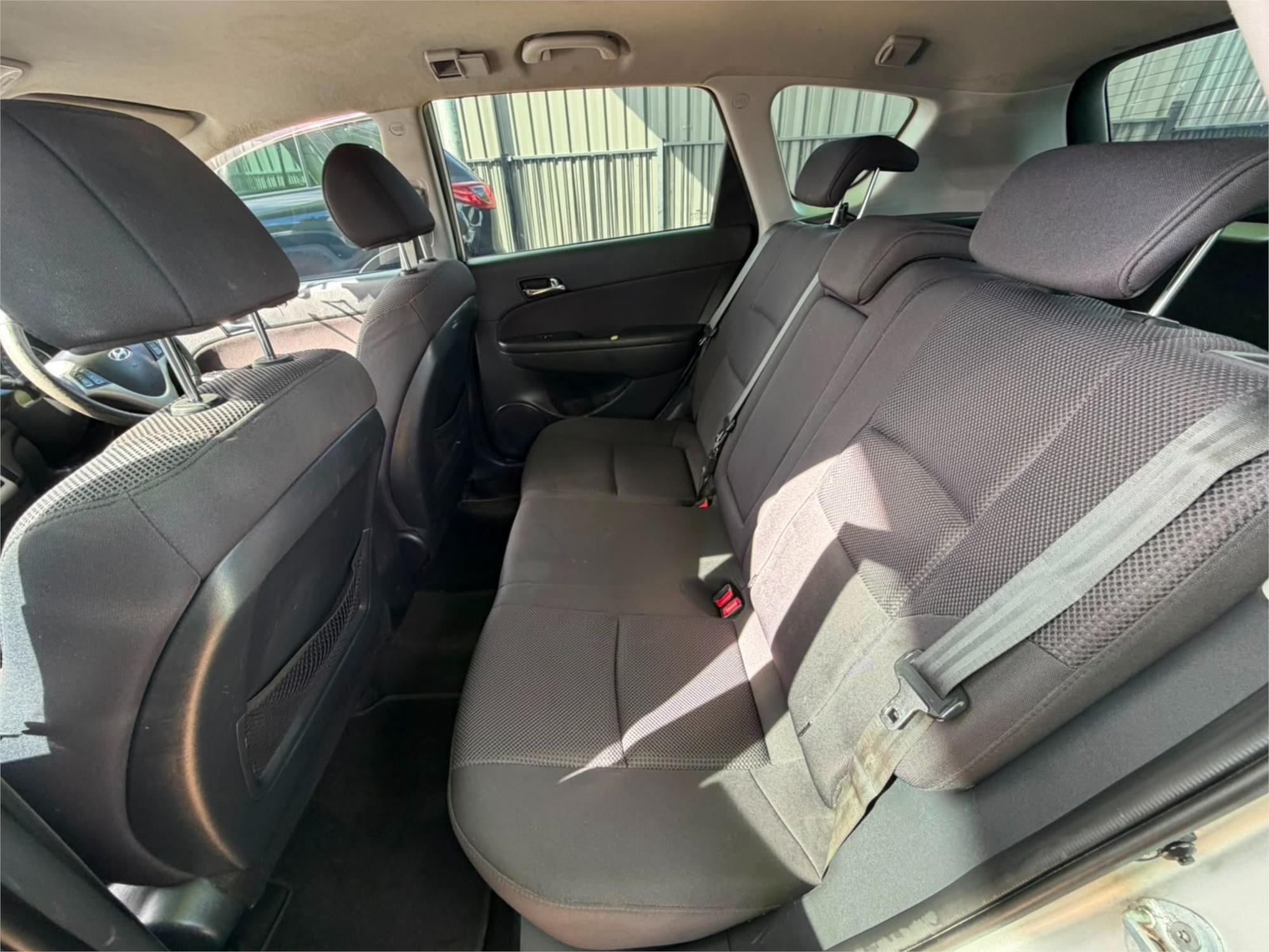 2011 HYUNDAI i30 FD MY11 cw SLX 2.0 4 SP AUTOMATIC 4D WAGON