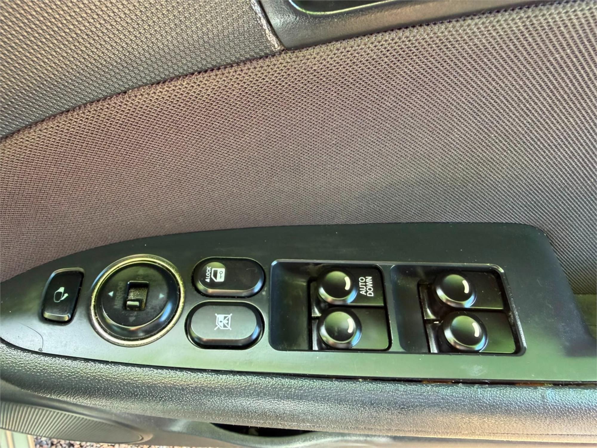 2011 HYUNDAI i30 FD MY11 cw SLX 2.0 4 SP AUTOMATIC 4D WAGON