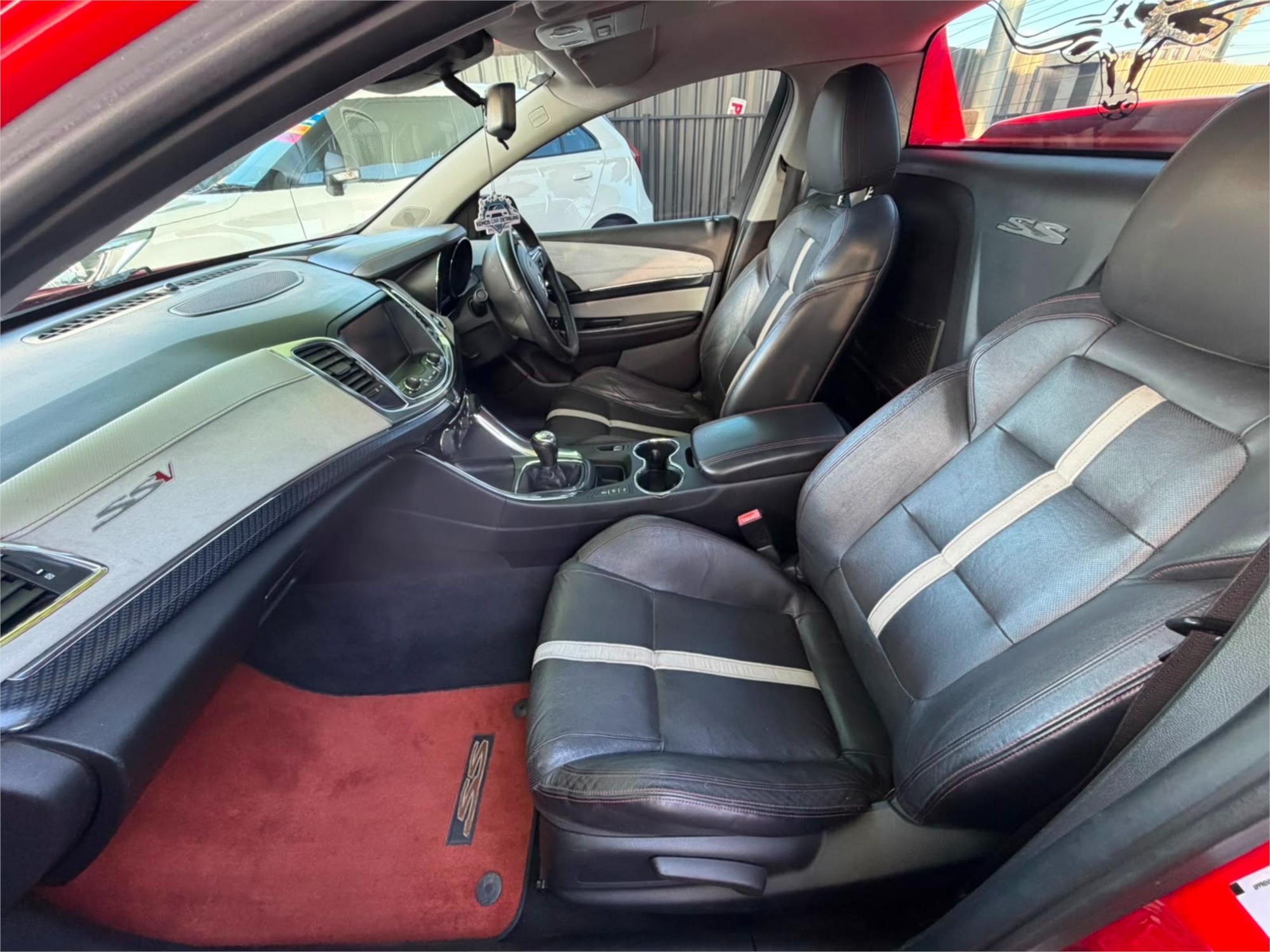 2013 HOLDEN UTE VF SS-V 6 SP MANUAL UTILITY