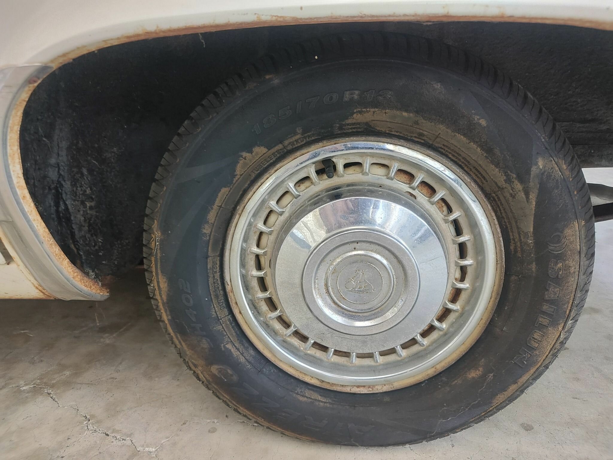 1965 HOLDEN SPECIAL HD X2 AUTOMATIC SEDAN