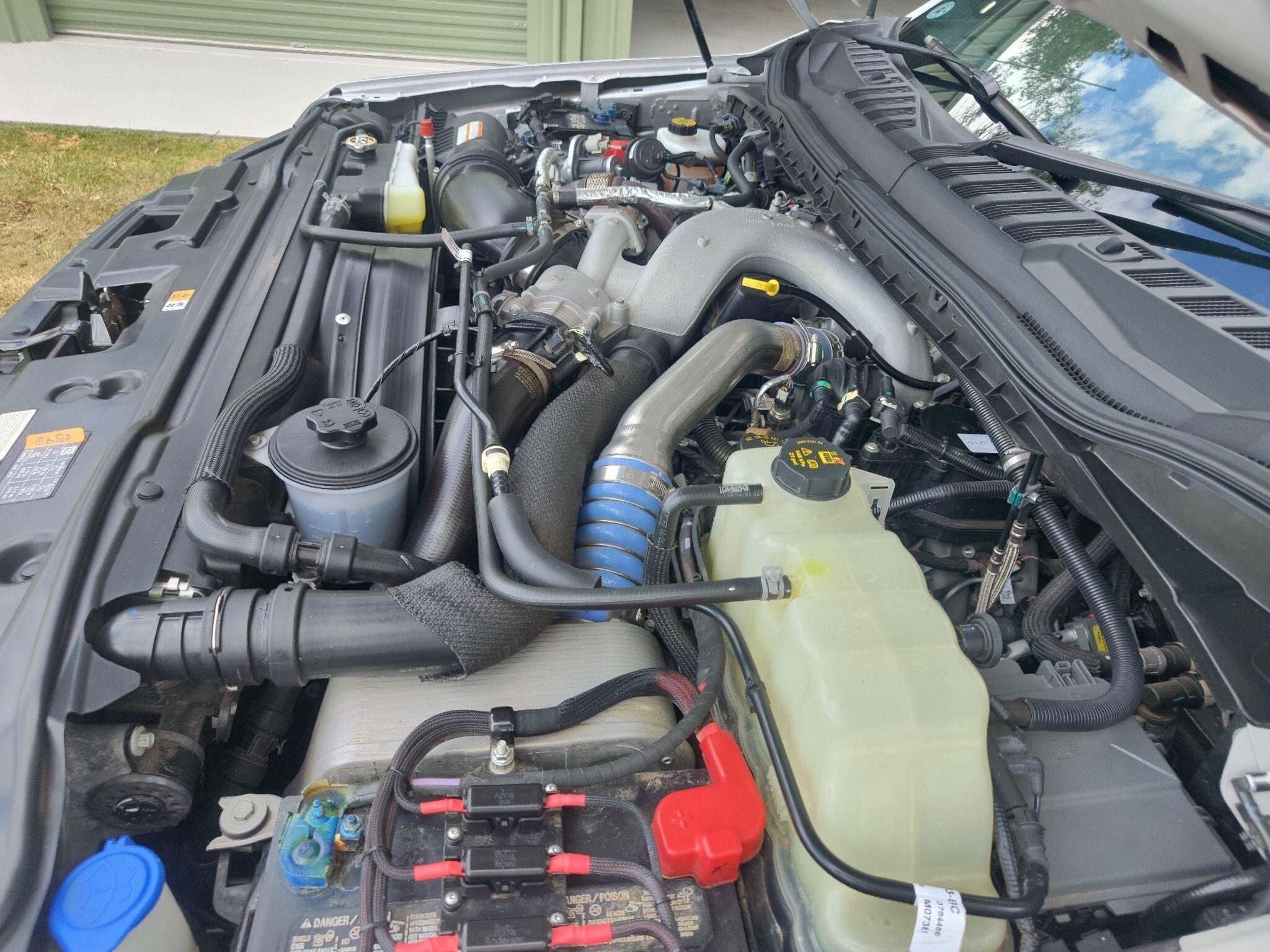 2022 FORD F250 MY22 (4X4) LARIAT 10 SP AUTOMATIC DUAL CAB UTILITY