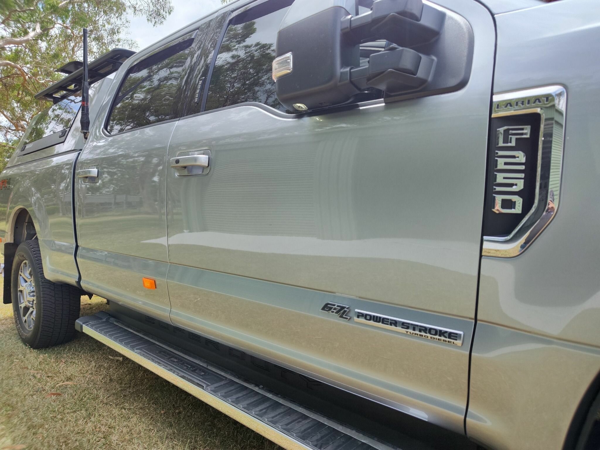 2022 FORD F250 MY22 (4X4) LARIAT 10 SP AUTOMATIC DUAL CAB UTILITY